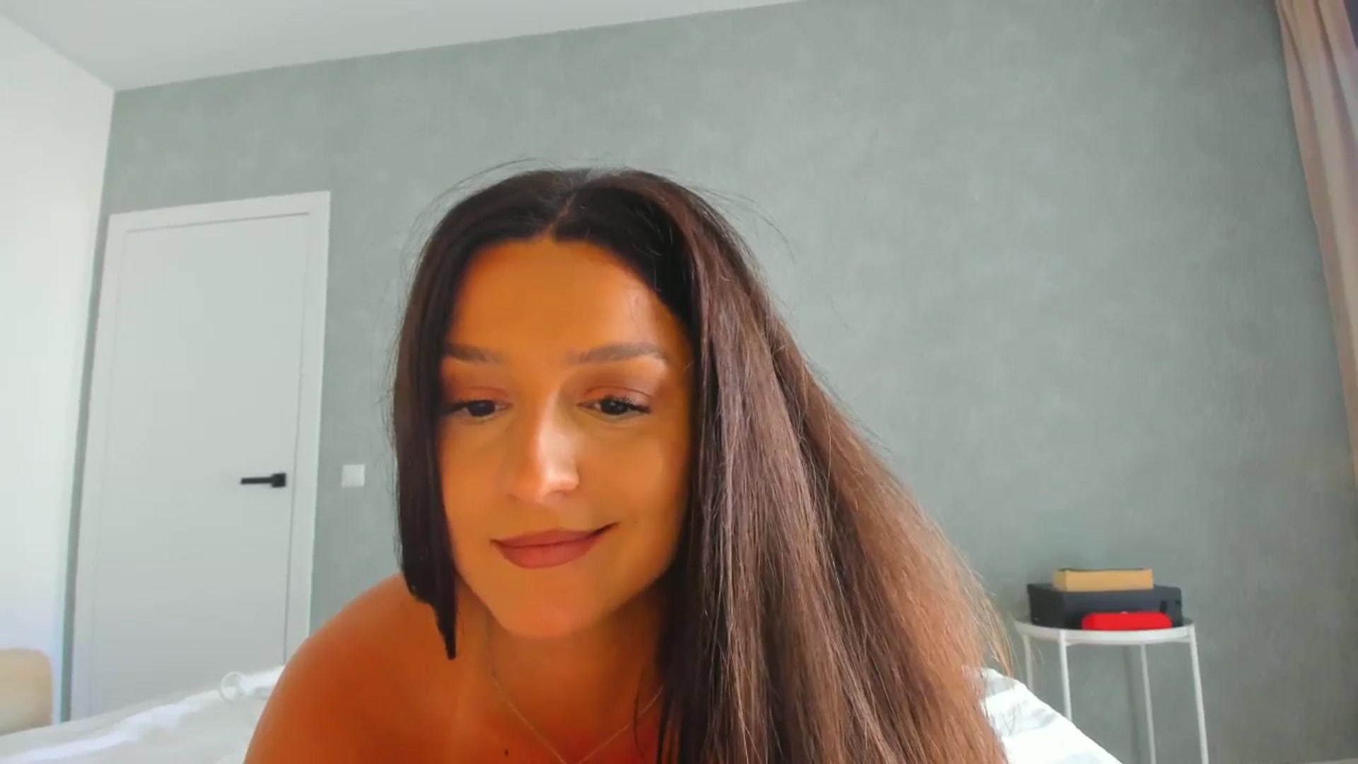 Gallery image thumbnail from Eve___'s myfreecams stream on, 06/09/2025, 16:07 image 8 of 20