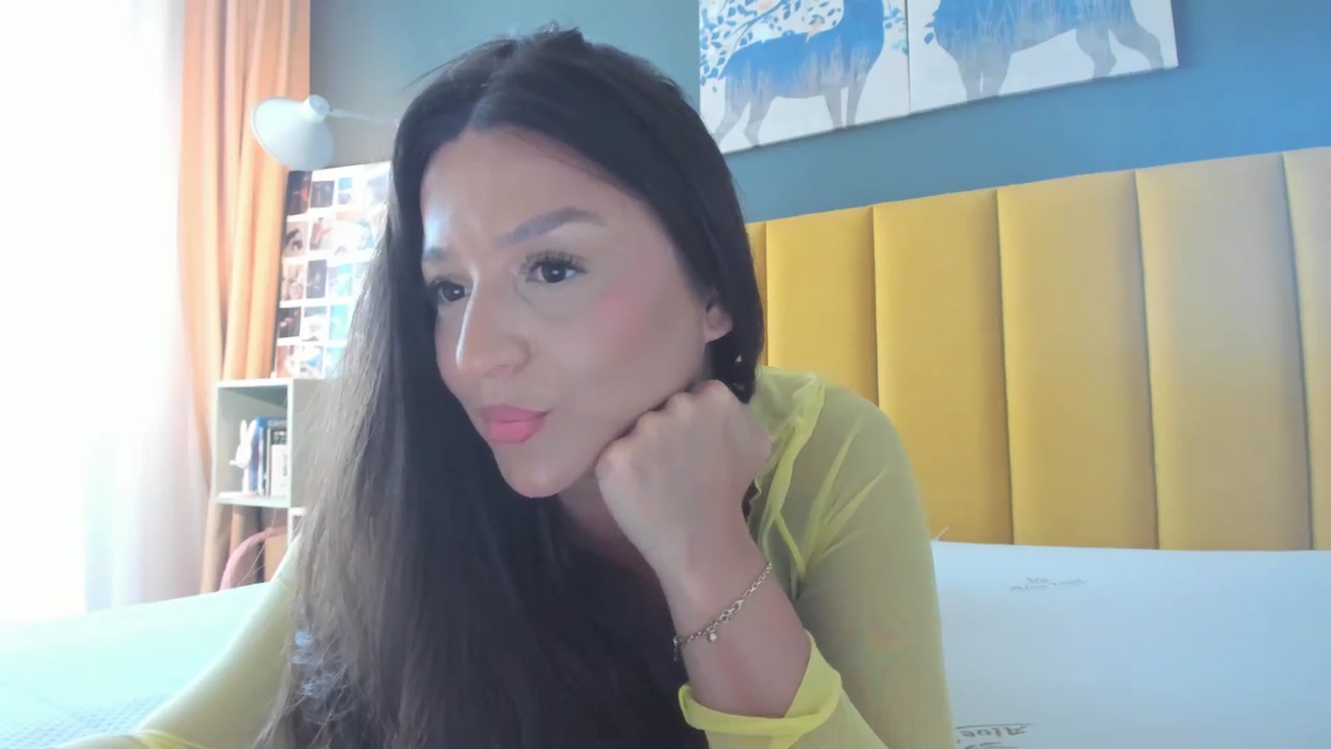 Gallery image thumbnail from Eve___'s myfreecams stream on, 06/18/2025, 13:18 image 18 of 20