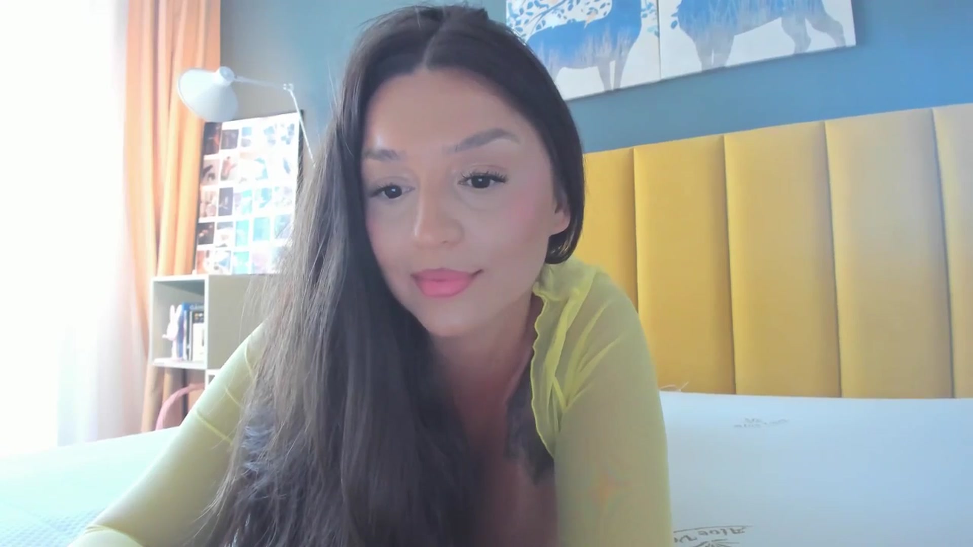 Gallery image thumbnail from Eve___'s myfreecams stream on, 06/18/2025, 13:18 image 15 of 20