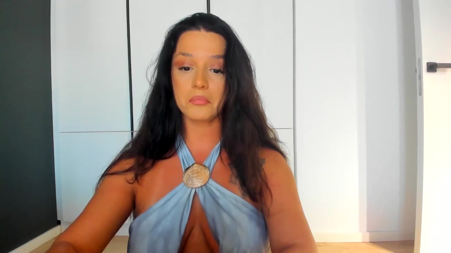 Gallery image thumbnail from Eve___'s myfreecams stream on, 08/07/2025, 15:18 image 10 of 20