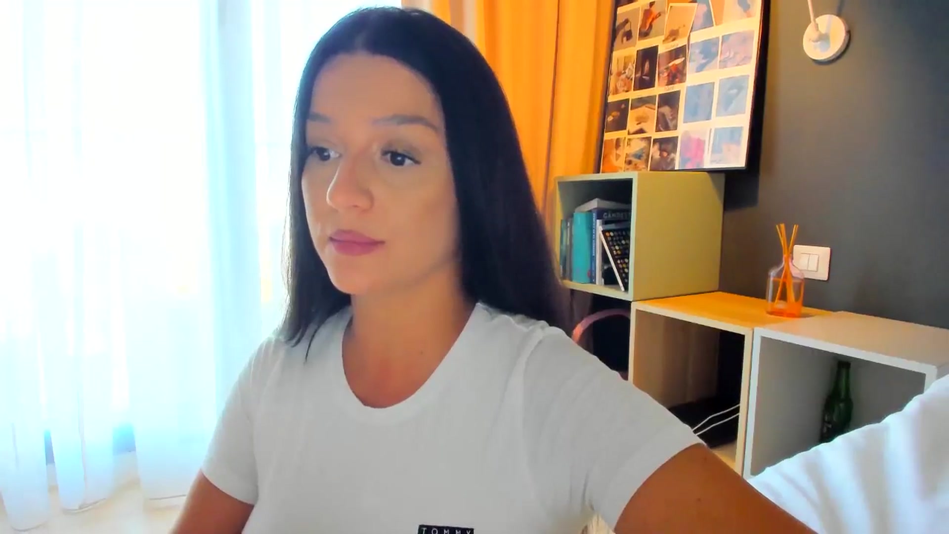 Gallery image thumbnail from Eve___'s myfreecams stream on, 08/10/2025, 15:40 image 15 of 20