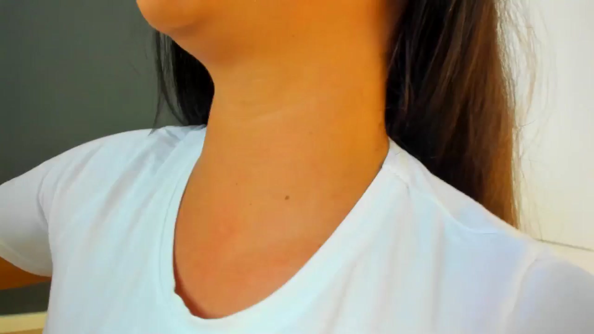 Gallery image thumbnail from Eve___'s myfreecams stream on, 08/10/2025, 15:40 image 1 of 20