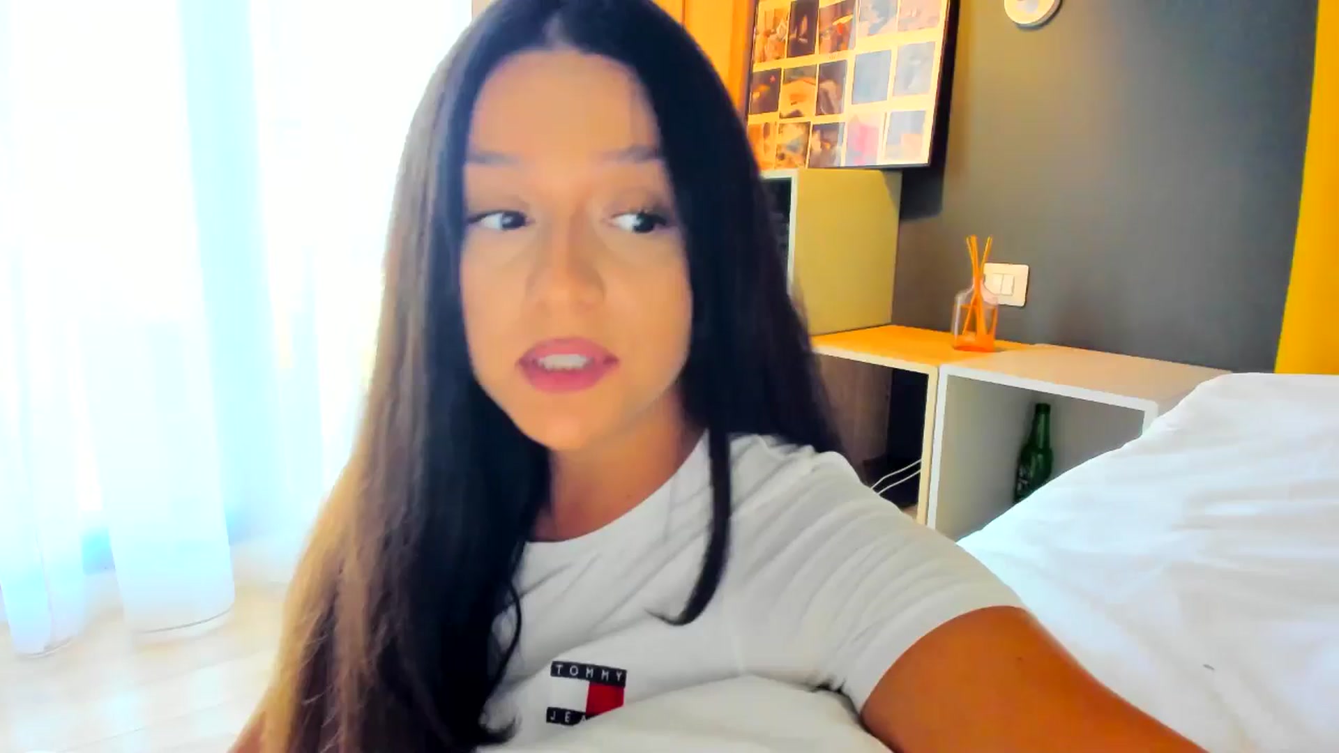 Gallery image thumbnail from Eve___'s myfreecams stream on, 08/10/2025, 15:53 image 3 of 20
