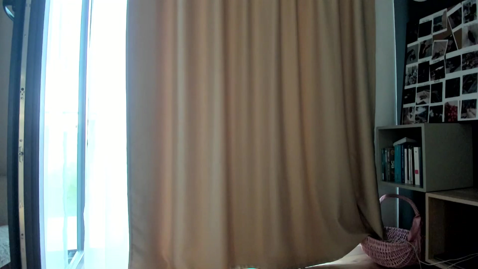 Gallery image thumbnail from Eve___'s myfreecams stream on, 08/19/2025, 13:16 image 6 of 20