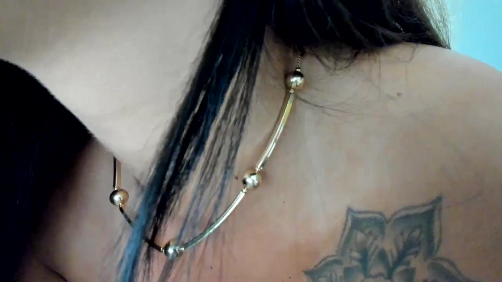 Gallery image thumbnail from Eve___'s myfreecams stream on, 08/22/2025, 15:39 image 15 of 20