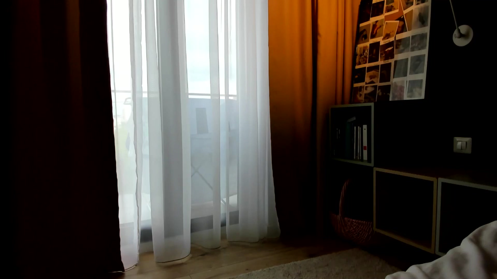 Gallery image thumbnail from Eve___'s myfreecams stream on, 08/22/2025, 15:39 image 13 of 20