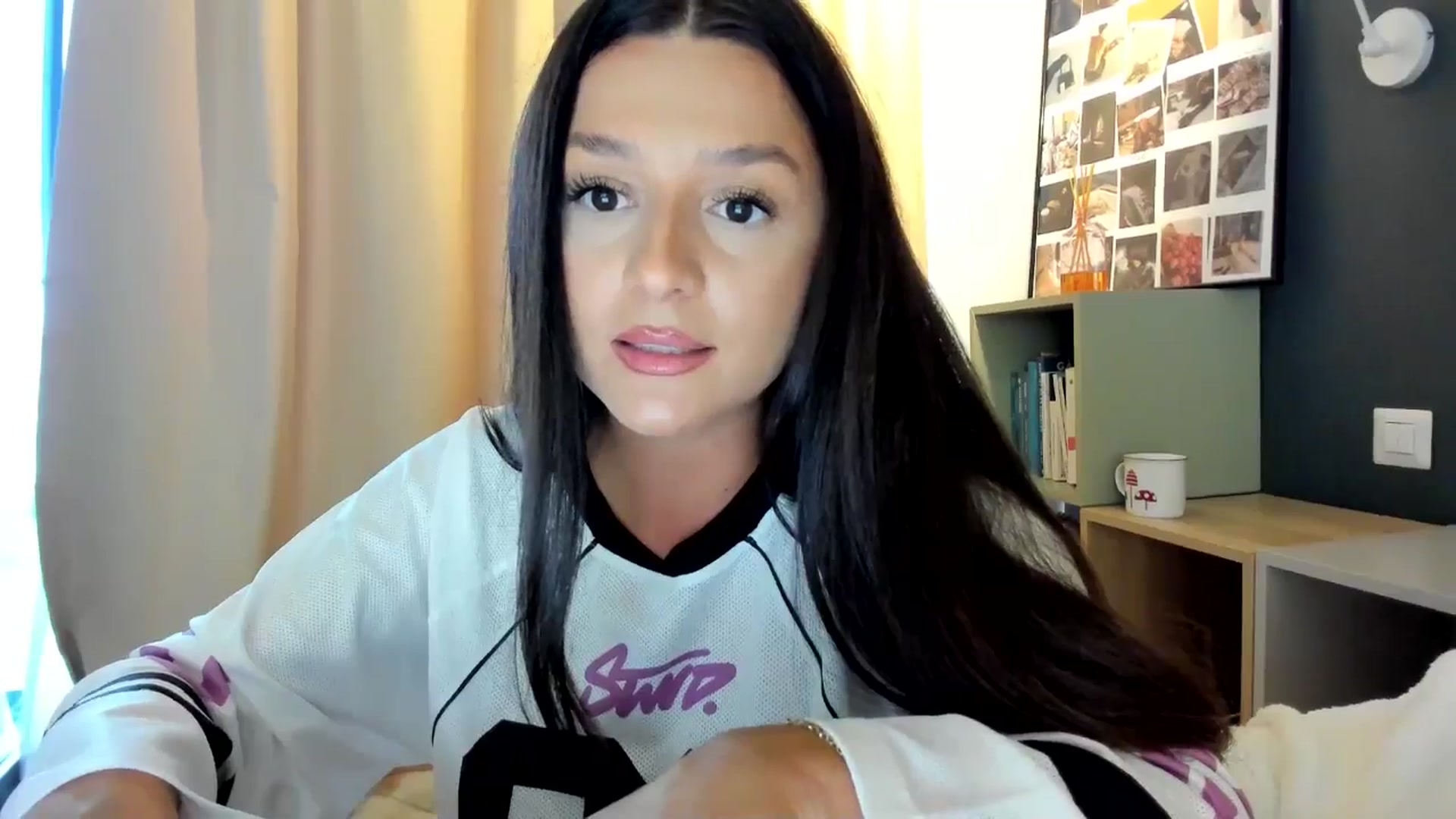 Gallery image thumbnail from Eve___'s myfreecams stream on, 09/10/2025, 15:25 image 18 of 20