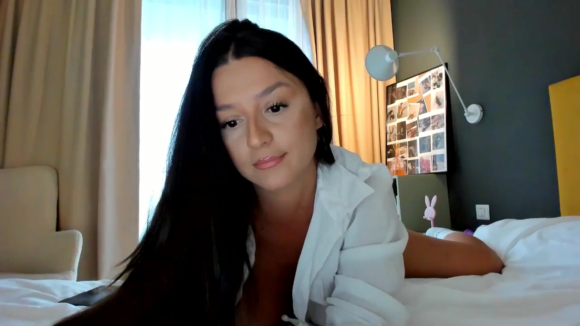 Gallery image thumbnail from Eve___'s myfreecams stream on, 09/11/2025, 14:14 image 12 of 20