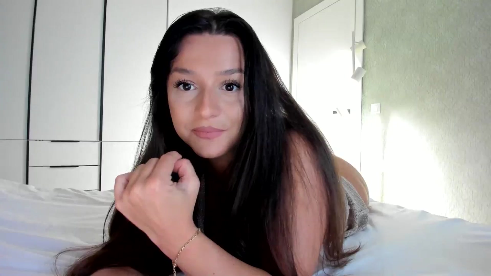 Gallery image thumbnail from Eve___'s myfreecams stream on, 09/14/2025, 15:29 image 7 of 20