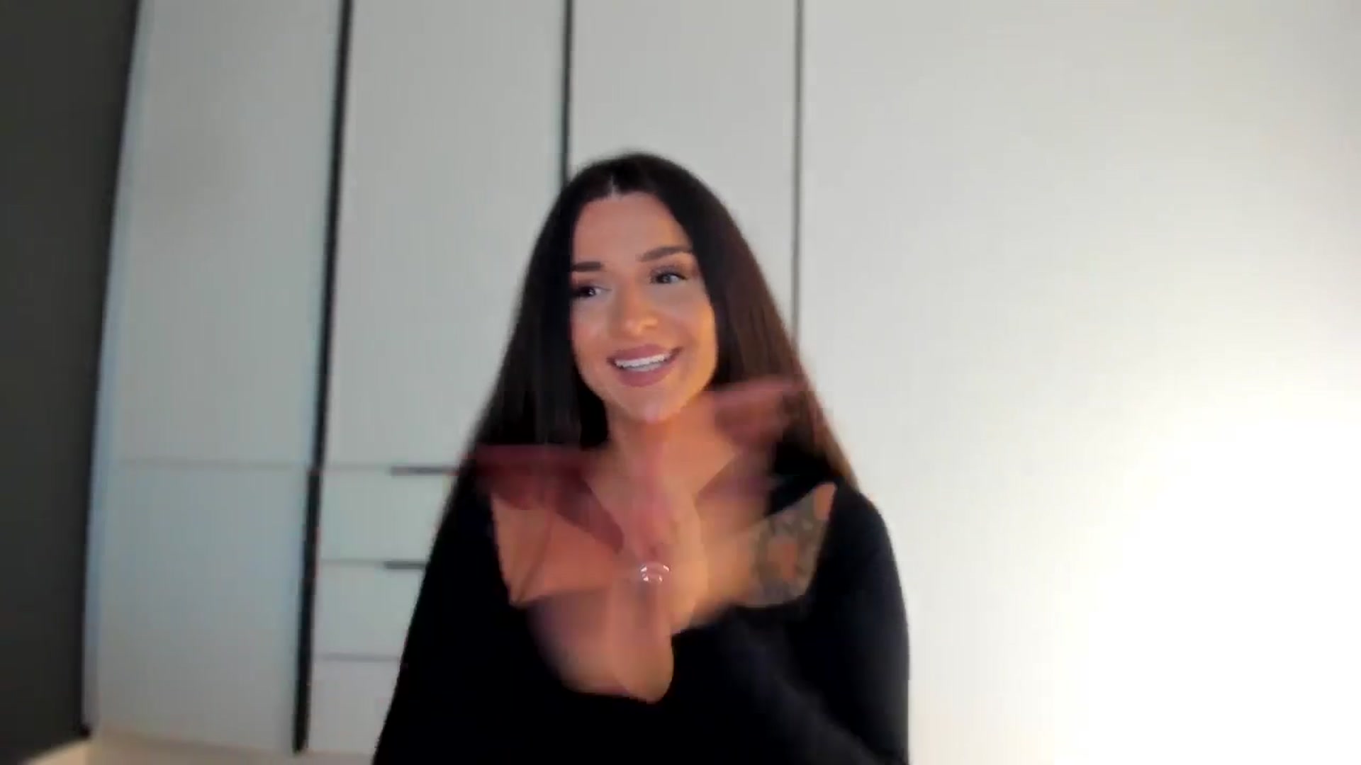 Gallery image thumbnail from Eve___'s myfreecams stream on, 11/09/2025, 15:05 image 12 of 20