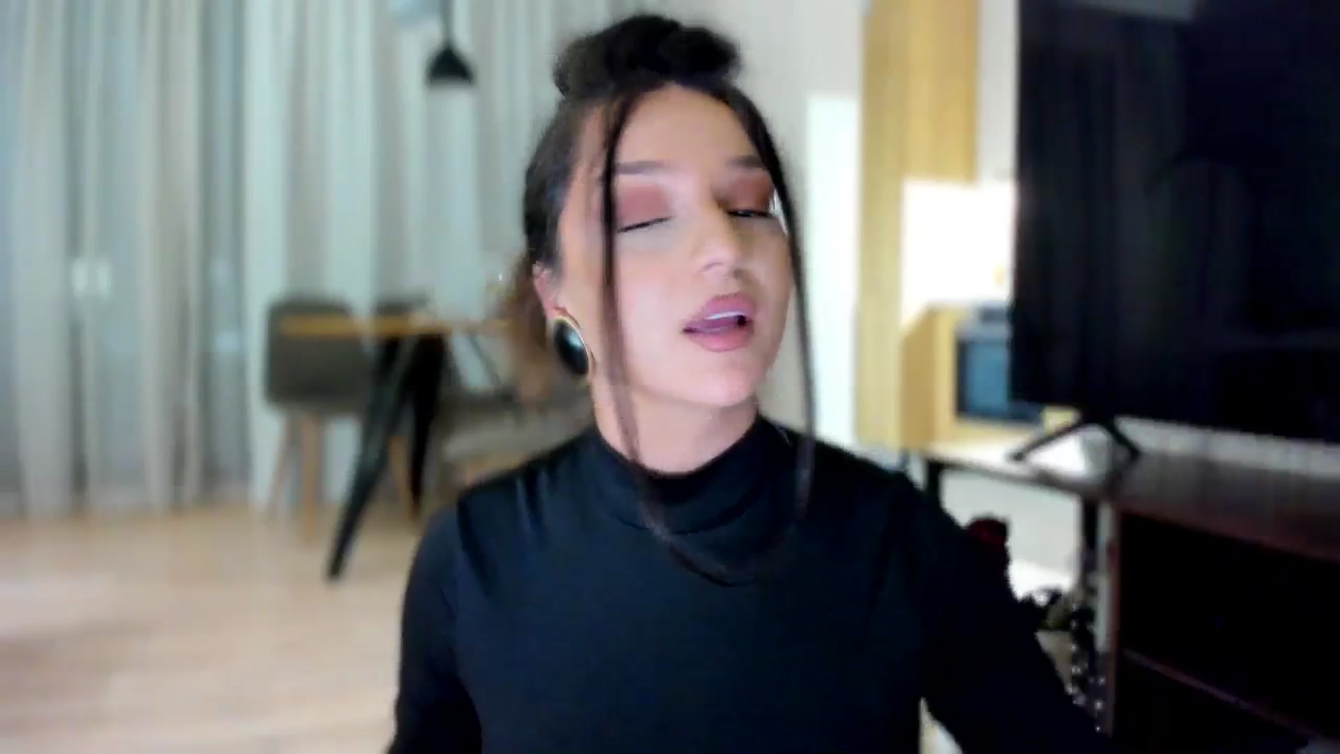 Gallery image thumbnail from Eve___'s myfreecams stream on, 11/15/2025, 15:53 image 20 of 20