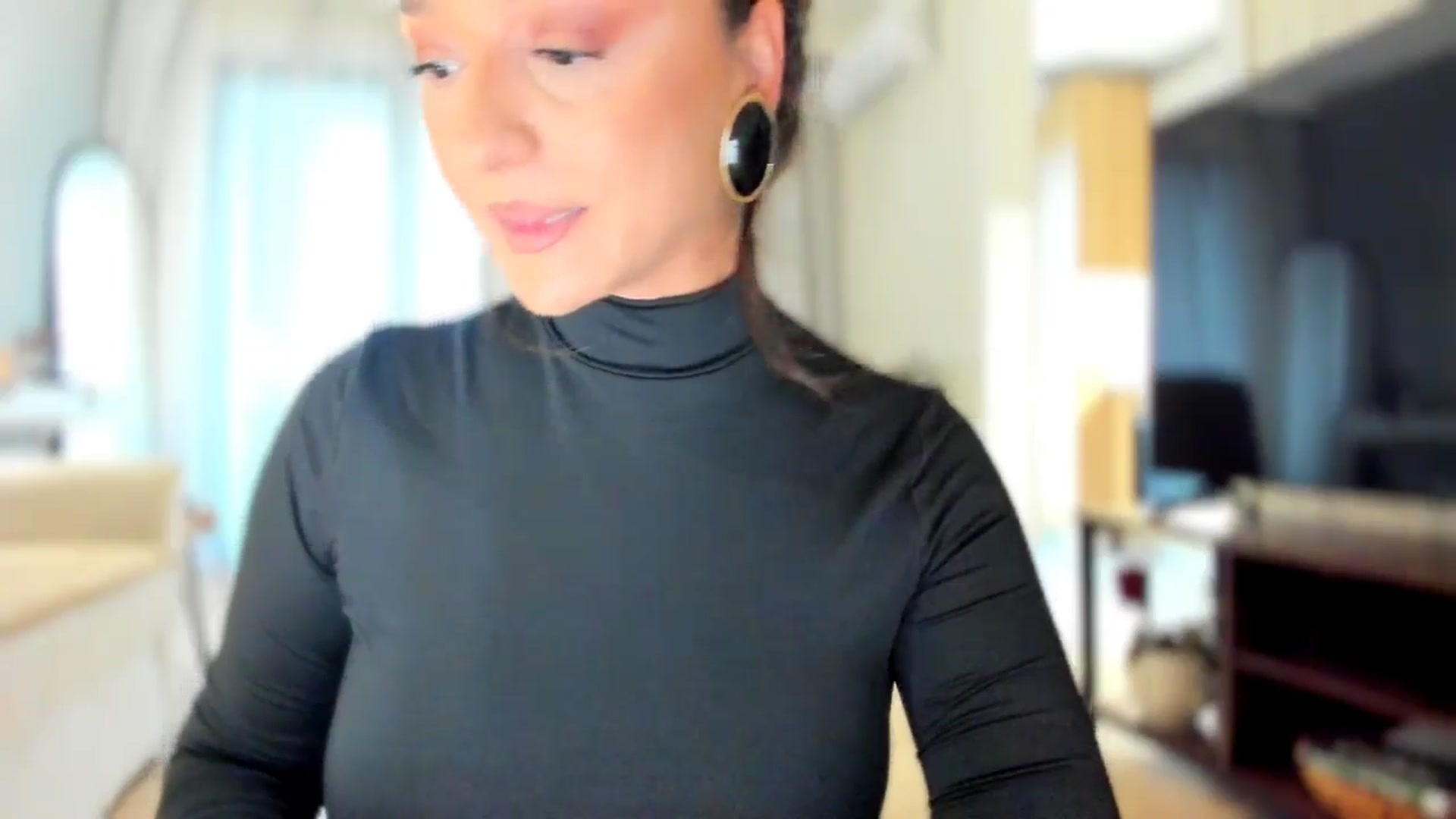 Gallery image thumbnail from Eve___'s myfreecams stream on, 11/15/2025, 15:53 image 6 of 20