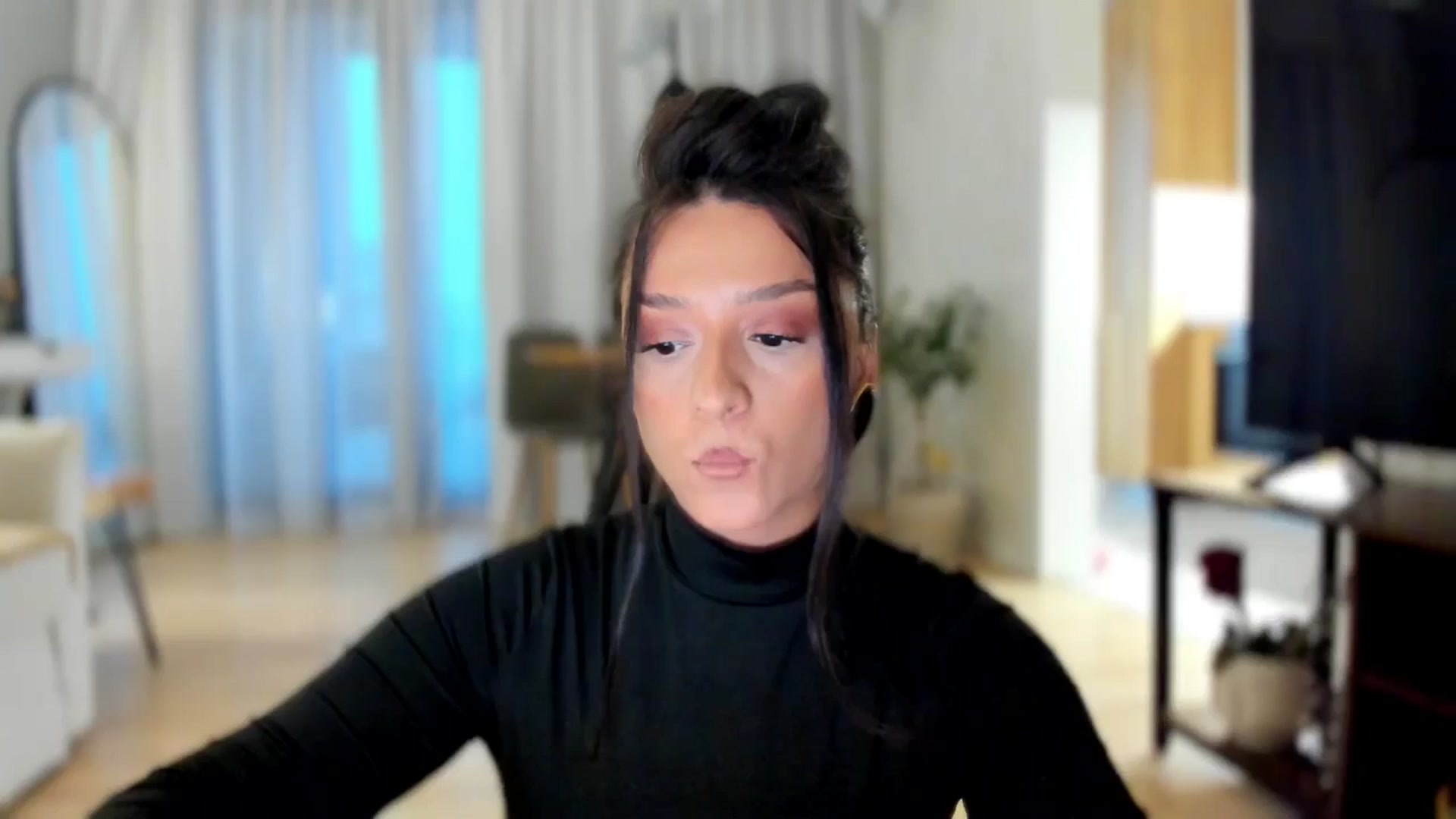 Gallery image thumbnail from Eve___'s myfreecams stream on, 11/15/2025, 15:53 image 12 of 20