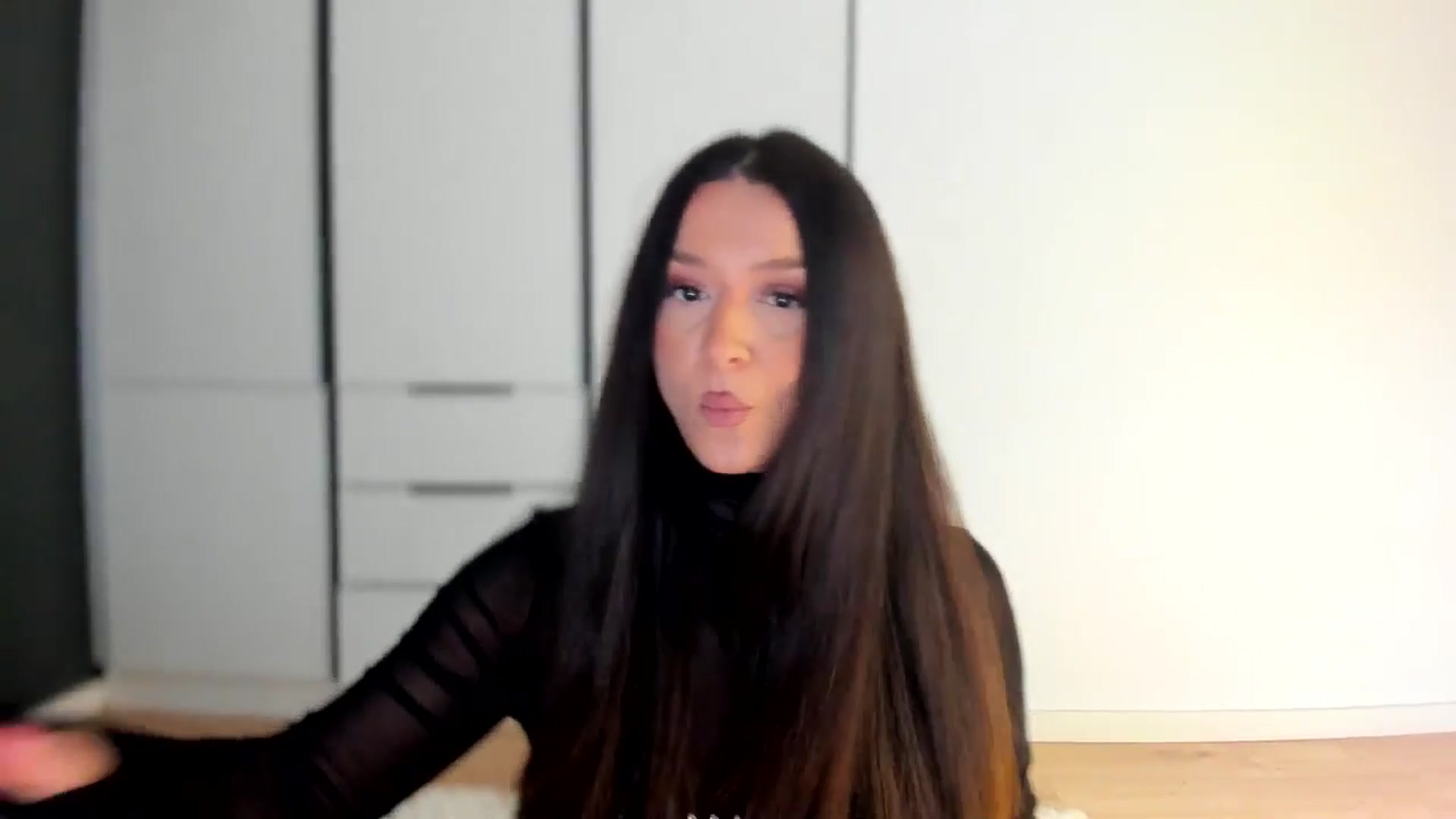 Gallery image thumbnail from Eve___'s myfreecams stream on, 11/19/2025, 13:49 image 14 of 20
