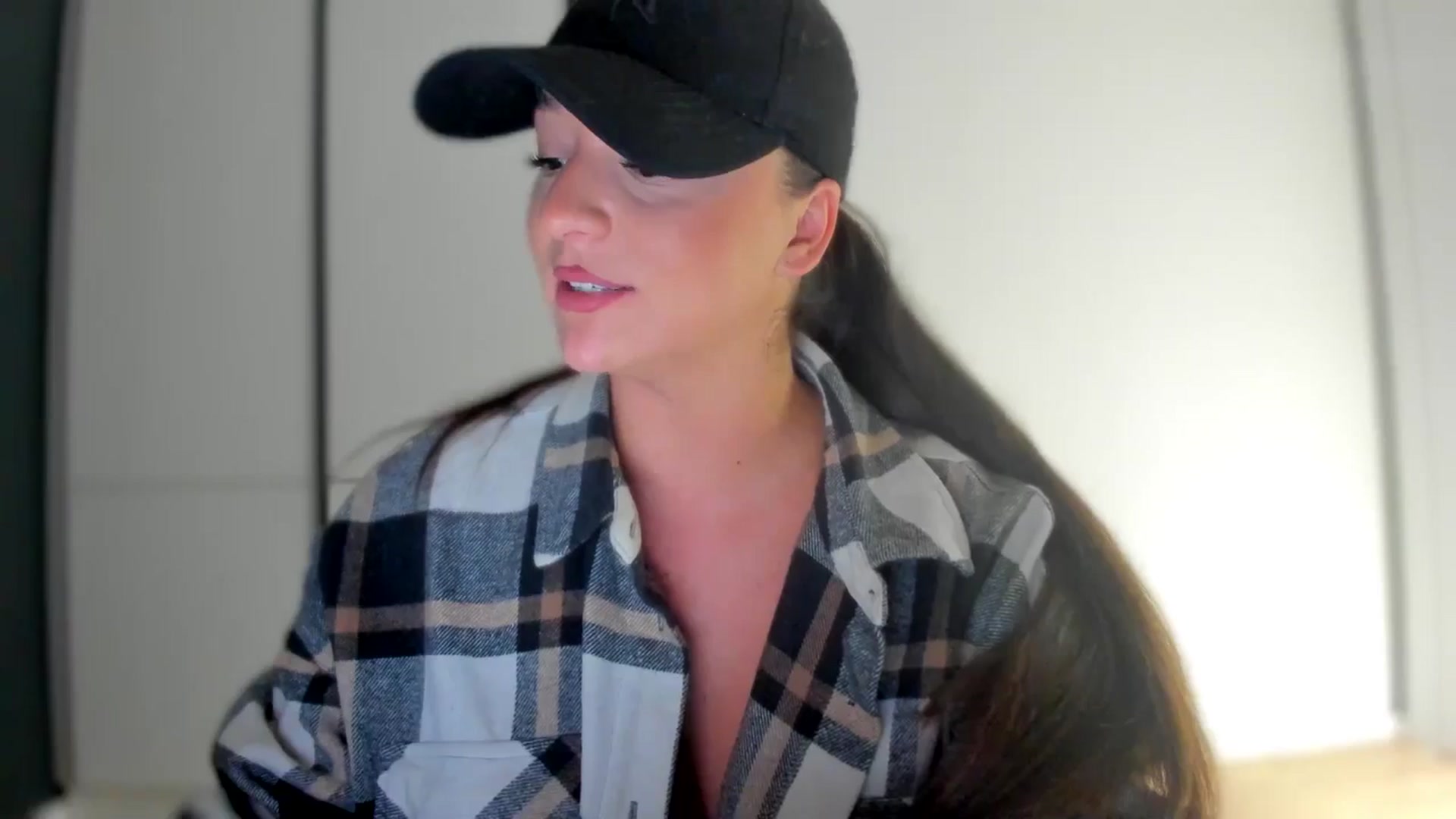 Gallery image thumbnail from Eve___'s myfreecams stream on, 12/14/2025, 14:53 image 15 of 20