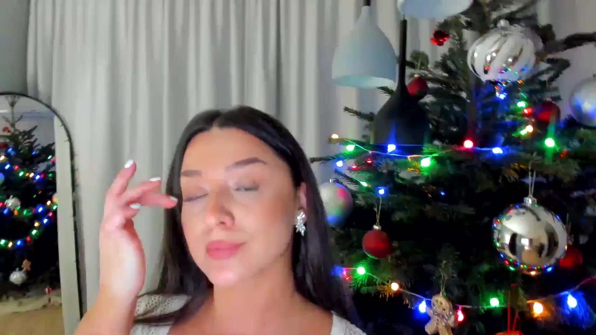 Gallery image thumbnail from Eve___'s myfreecams stream on, 12/20/2025, 17:10 image 1 of 20