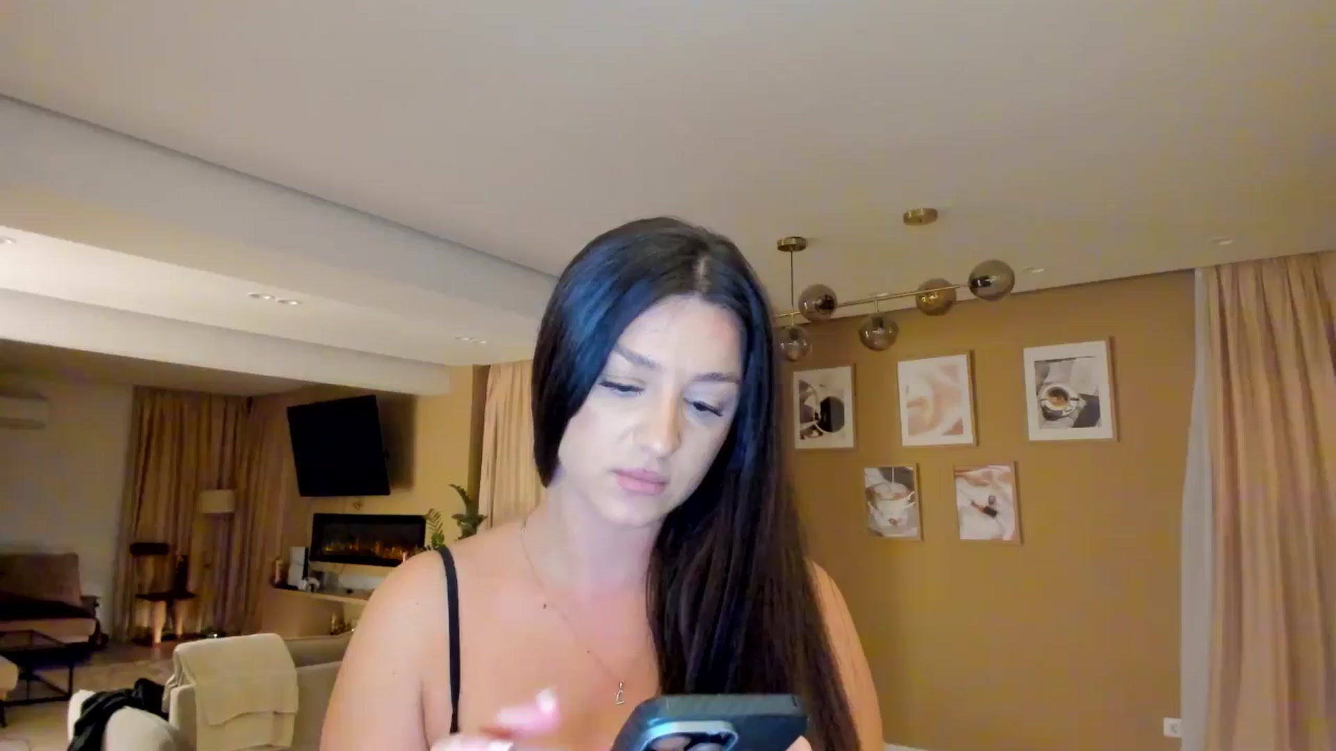Gallery image thumbnail from Eve___'s myfreecams stream on, 12/28/2025, 16:39 image 14 of 20