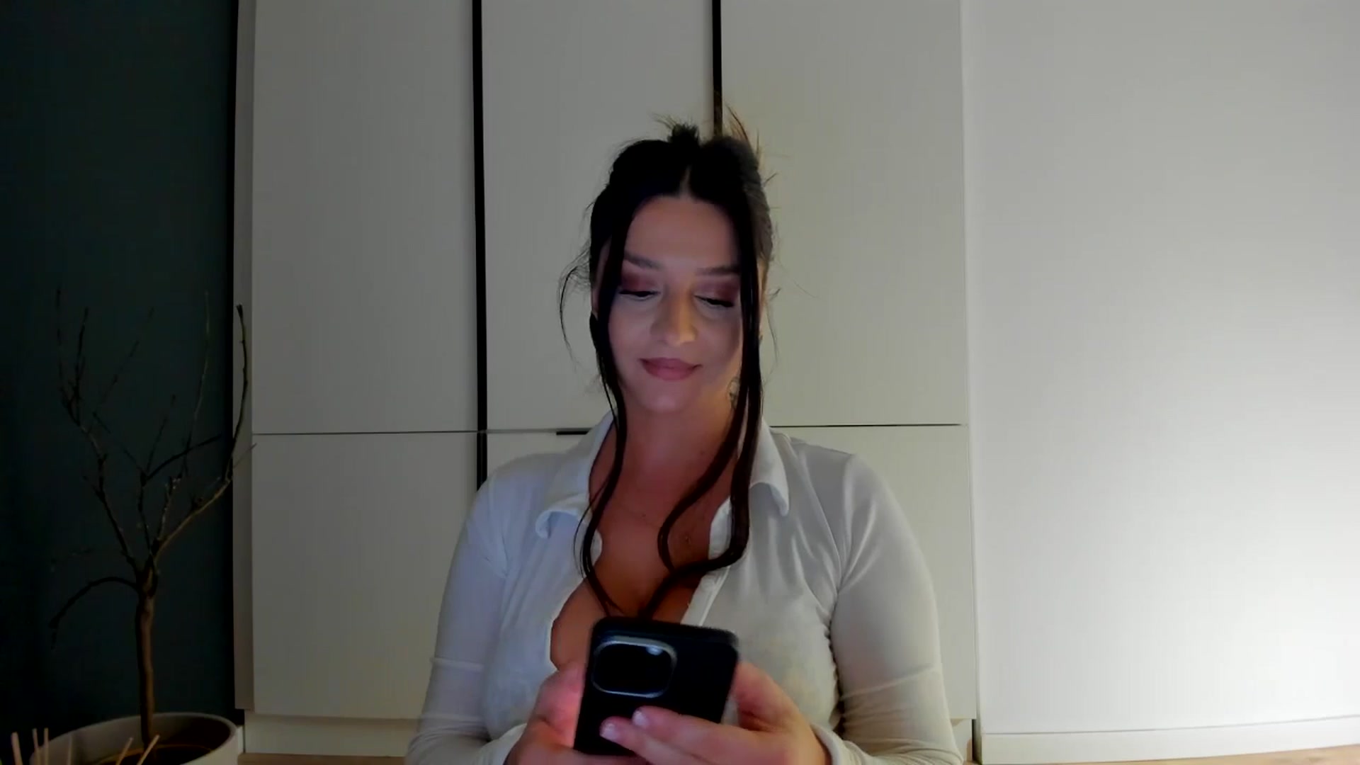 Gallery image thumbnail from Eve___'s myfreecams stream on, 01/11/2026, 16:36 image 19 of 20
