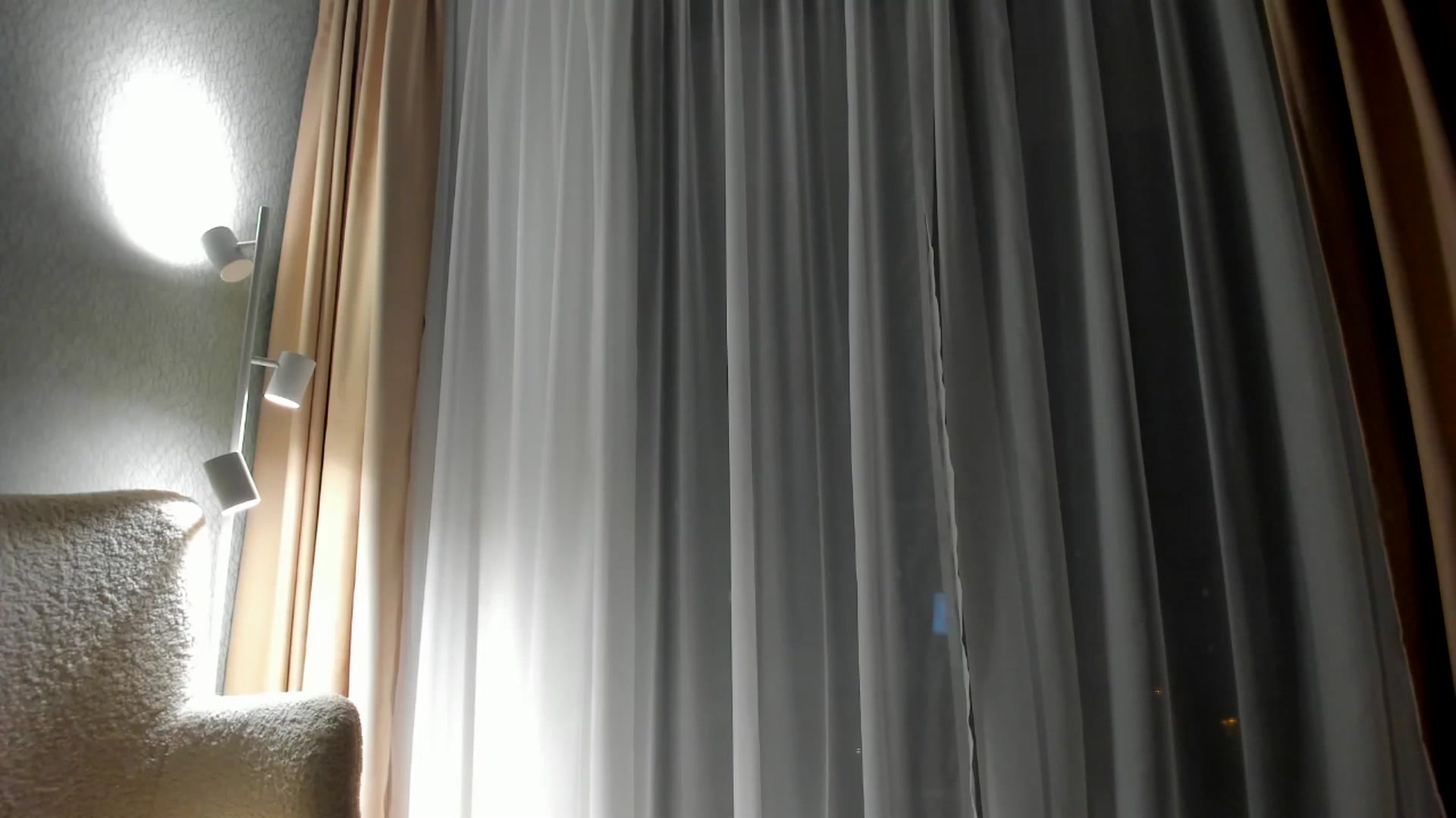 Gallery image thumbnail from Eve___'s myfreecams stream on, 01/13/2026, 16:18 image 19 of 20