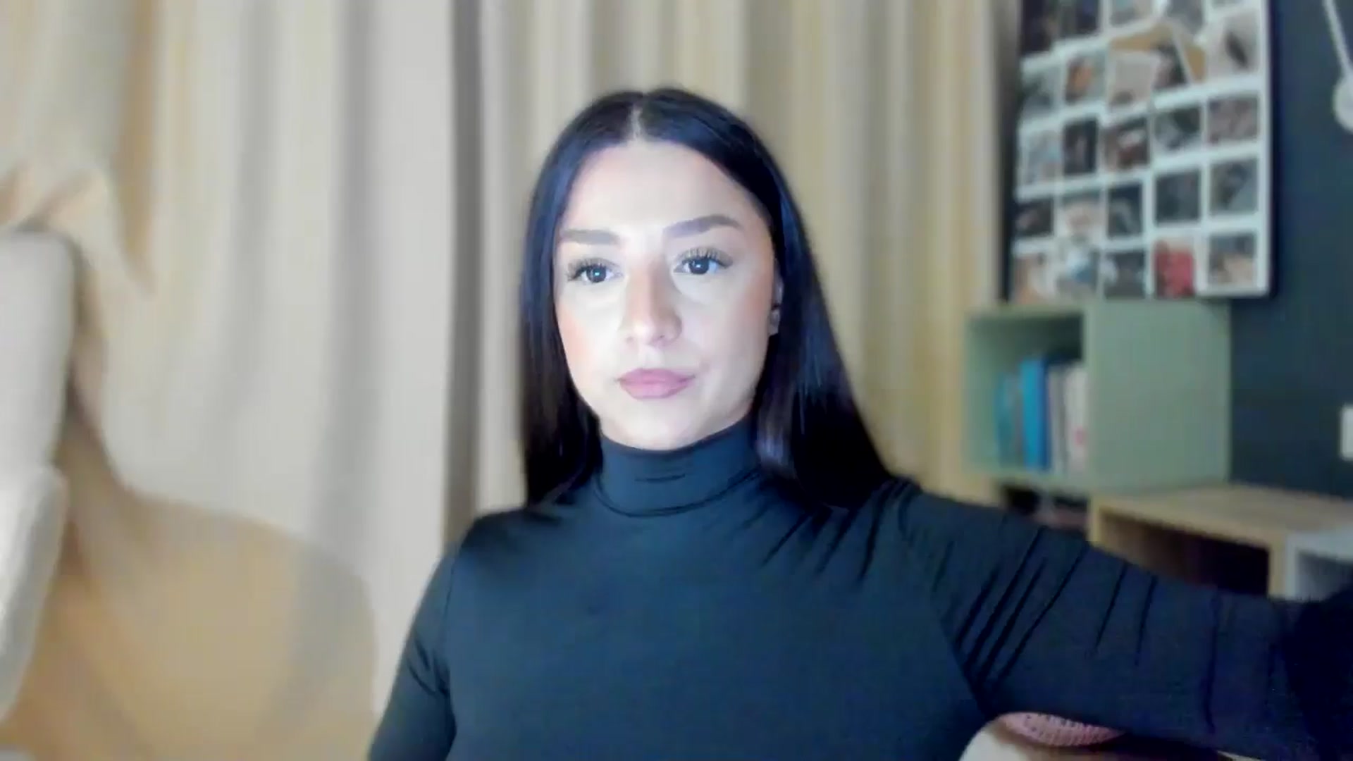 Gallery image thumbnail from Eve___'s myfreecams stream on, 01/25/2026, 16:09 image 12 of 20