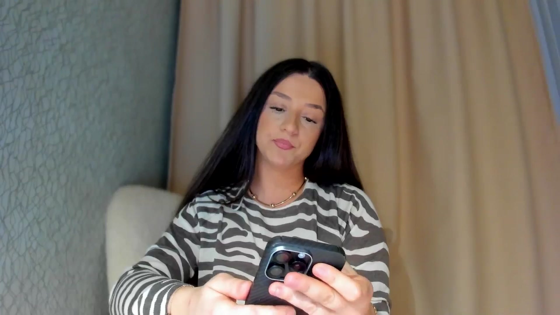 Gallery image thumbnail from Eve___'s myfreecams stream on, 01/26/2026, 15:30 image 16 of 20
