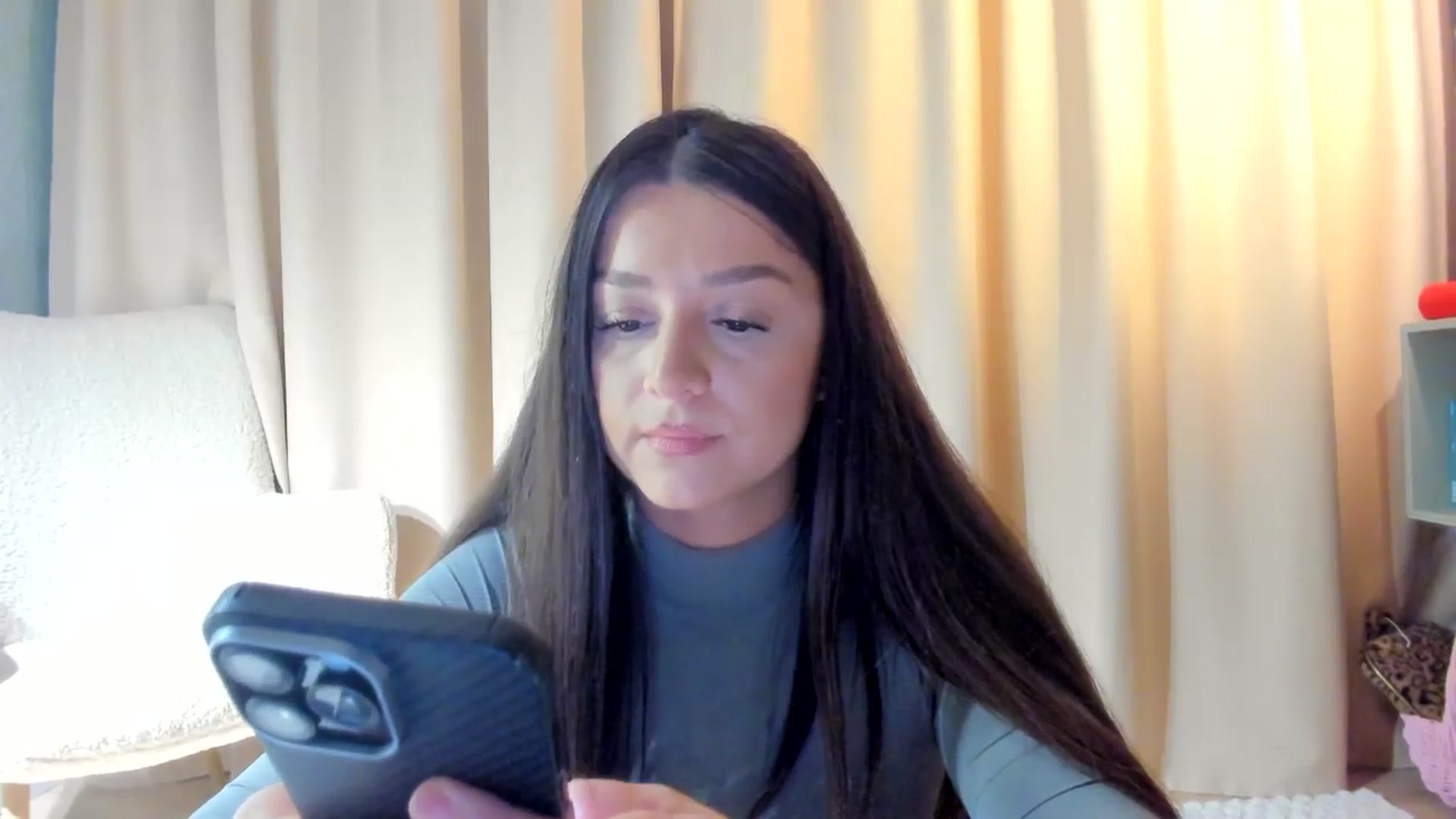 Gallery image thumbnail from Eve___'s myfreecams stream on, 02/01/2026, 17:55 image 16 of 20