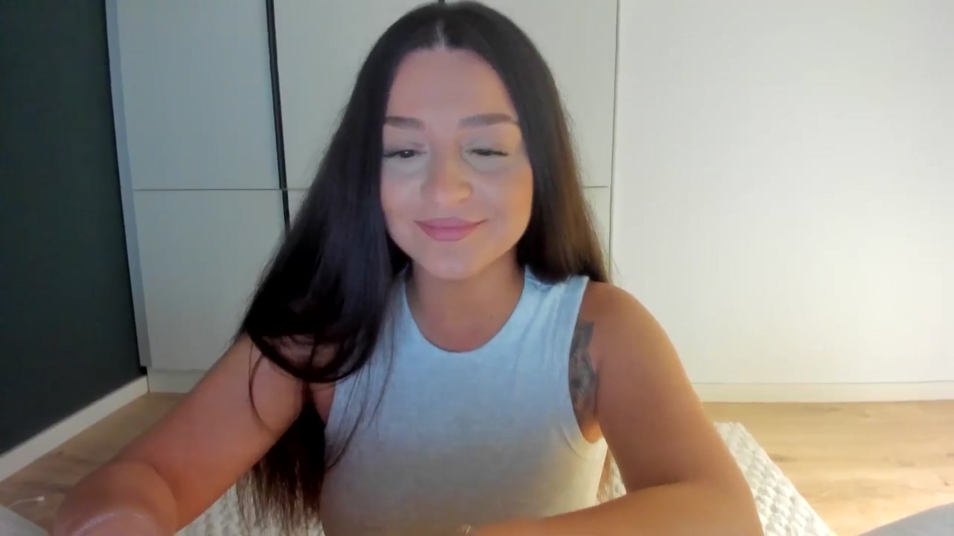 Gallery image thumbnail from Eve___'s myfreecams stream on, 02/04/2026, 16:26 image 4 of 20