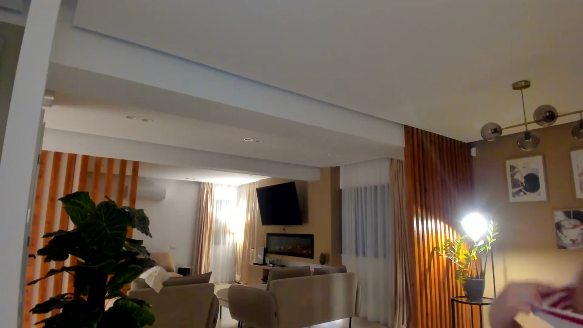 Gallery image thumbnail from Eve___'s myfreecams stream on, 02/06/2026, 16:28 image 16 of 20