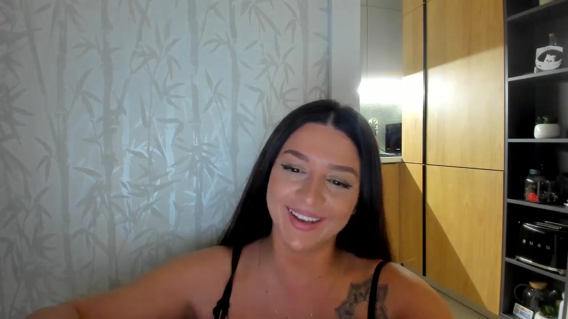 Gallery image thumbnail from Eve___'s myfreecams stream on, 02/07/2026, 17:25 image 18 of 20