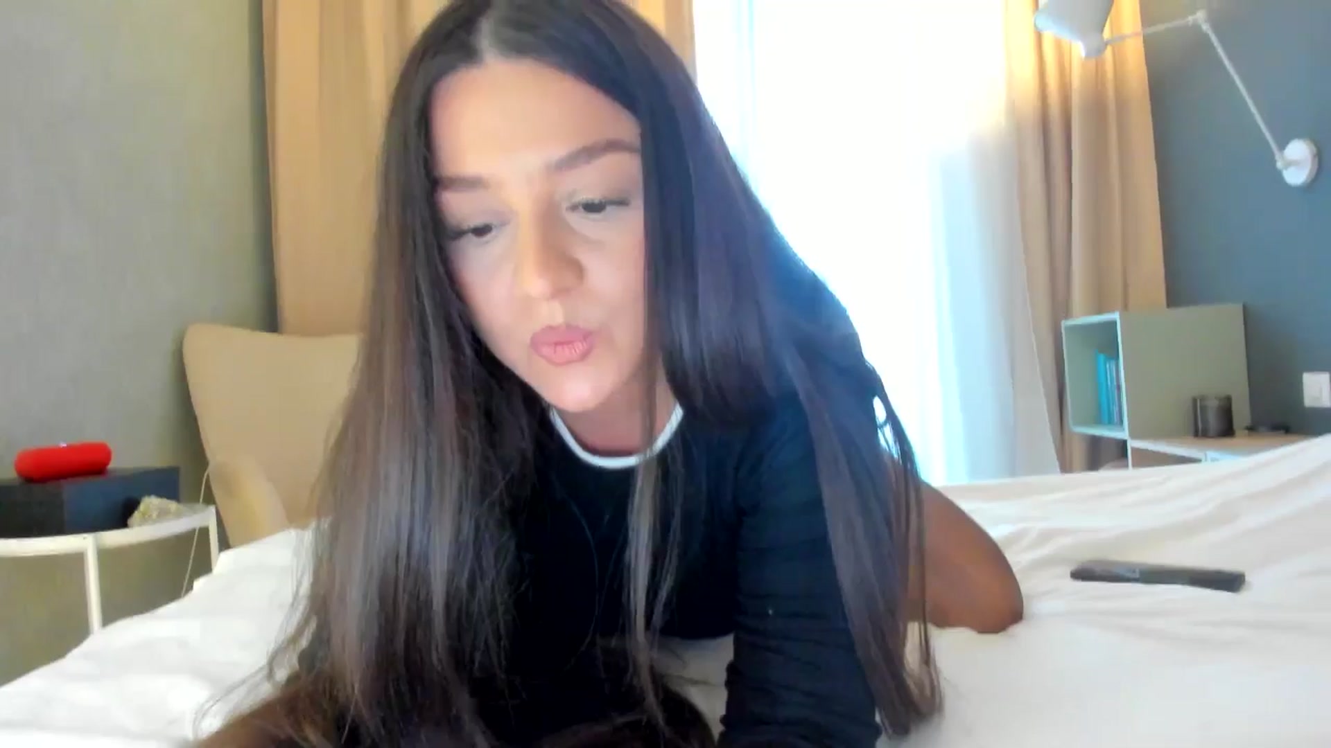 Gallery image thumbnail from Eve___'s myfreecams stream on, 02/12/2026, 16:02 image 9 of 20