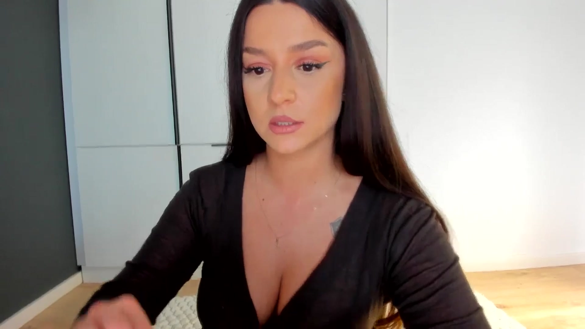 Gallery image thumbnail from Eve___'s myfreecams stream on, 02/20/2026, 14:14 image 13 of 20