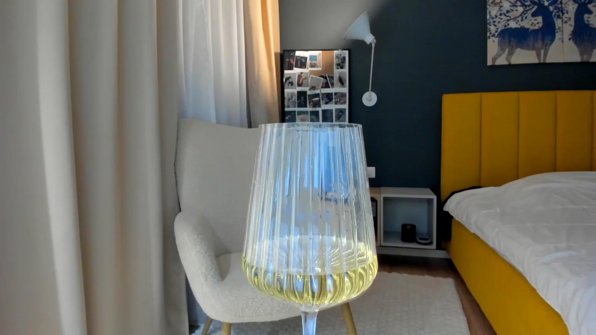 Gallery image thumbnail from Eve___'s myfreecams stream on, 02/21/2026, 16:32 image 13 of 20