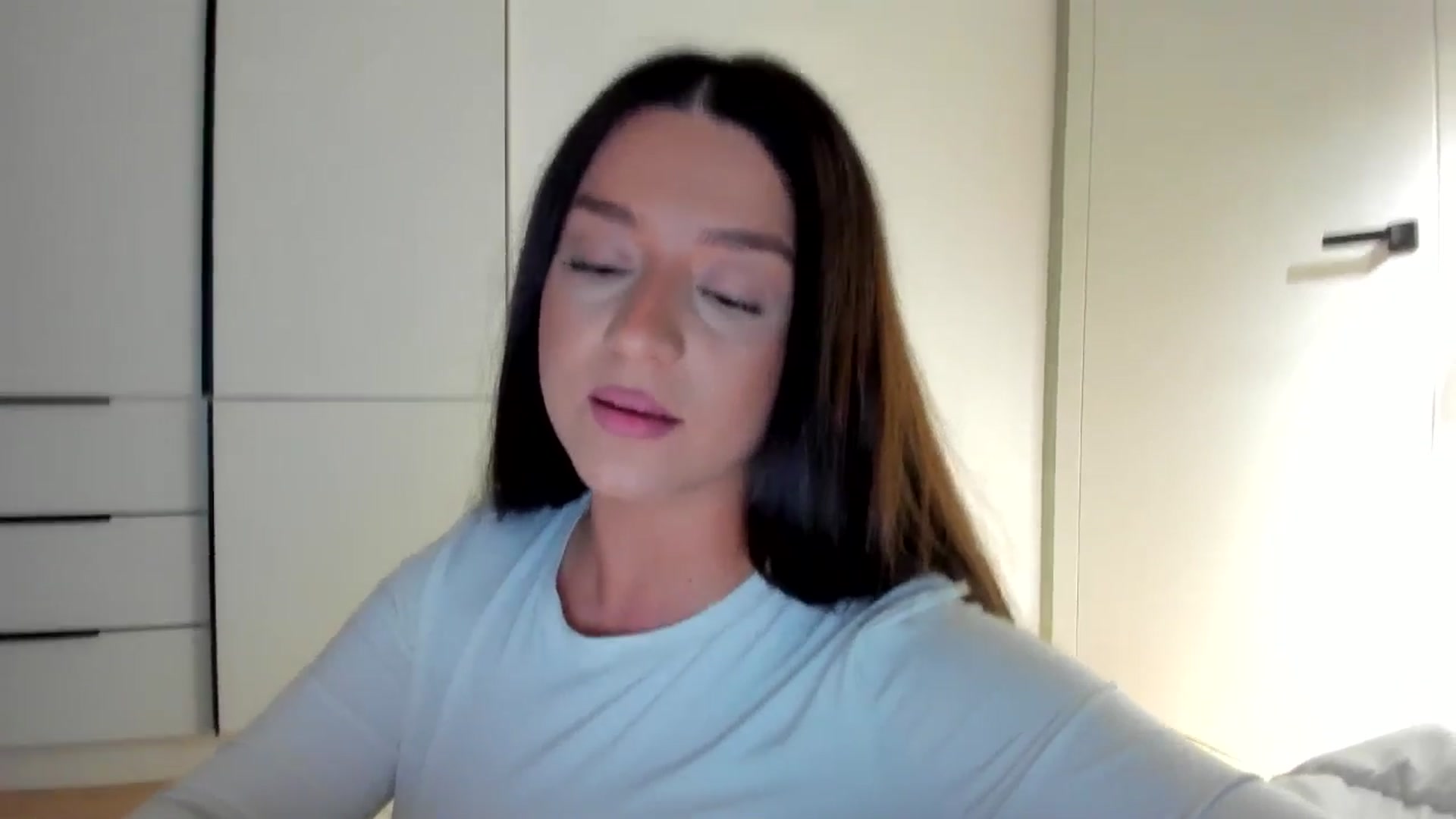 Gallery image thumbnail from Eve___'s myfreecams stream on, 02/22/2026, 15:54 image 17 of 20