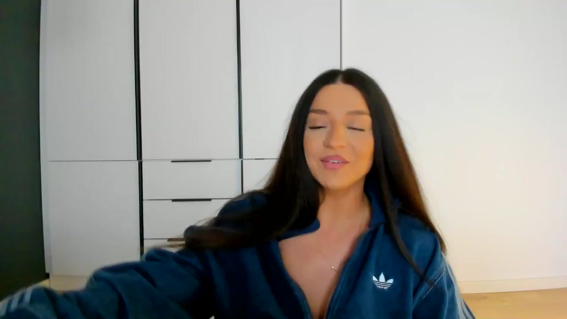 Gallery image thumbnail from Eve___'s myfreecams stream on, 02/22/2026, 15:54 image 3 of 20