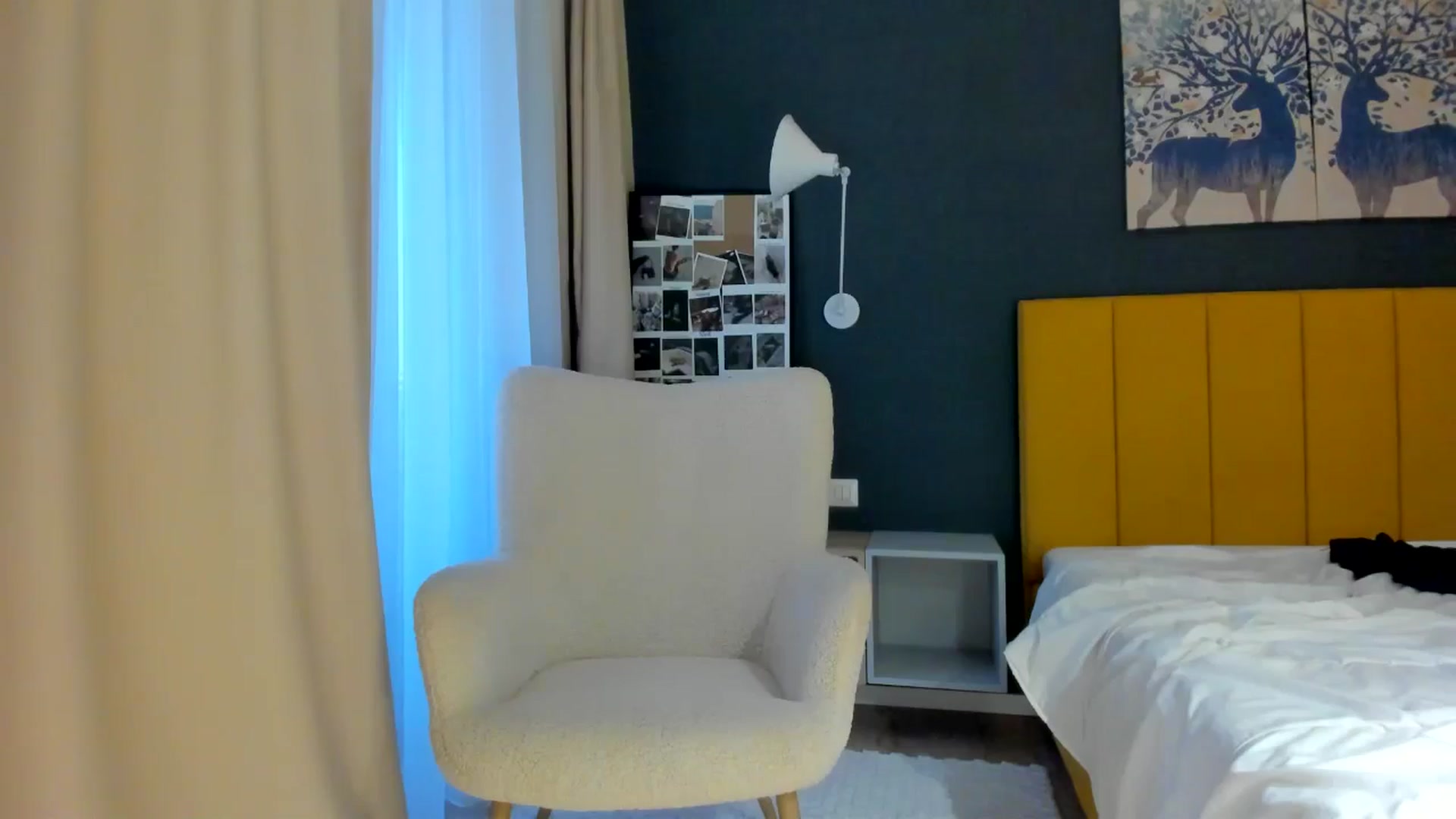 Gallery image thumbnail from Eve___'s myfreecams stream on, 03/01/2026, 16:15 image 19 of 20