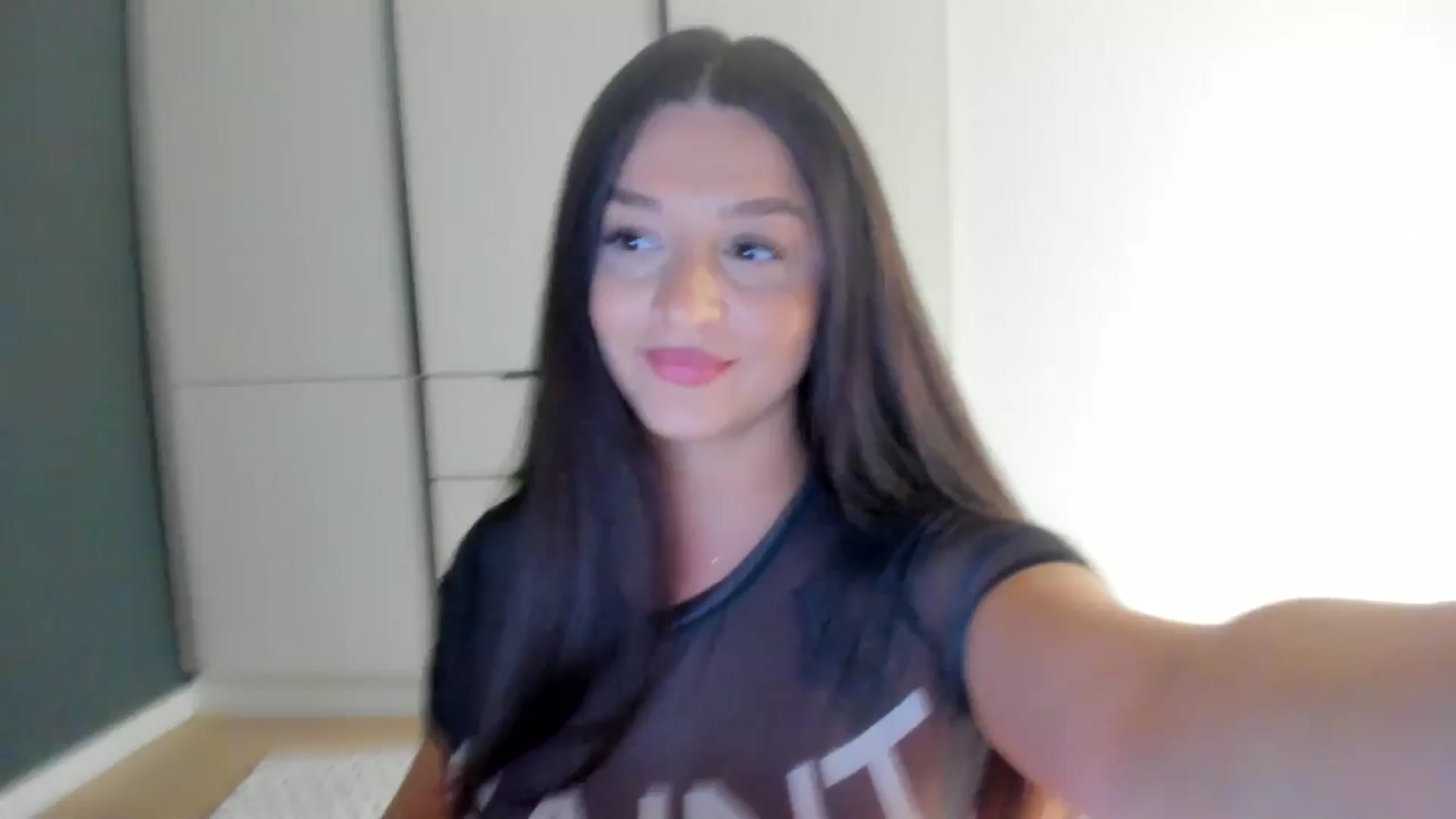 Gallery image thumbnail from Eve___'s myfreecams stream on, 03/02/2026, 16:53 image 18 of 20