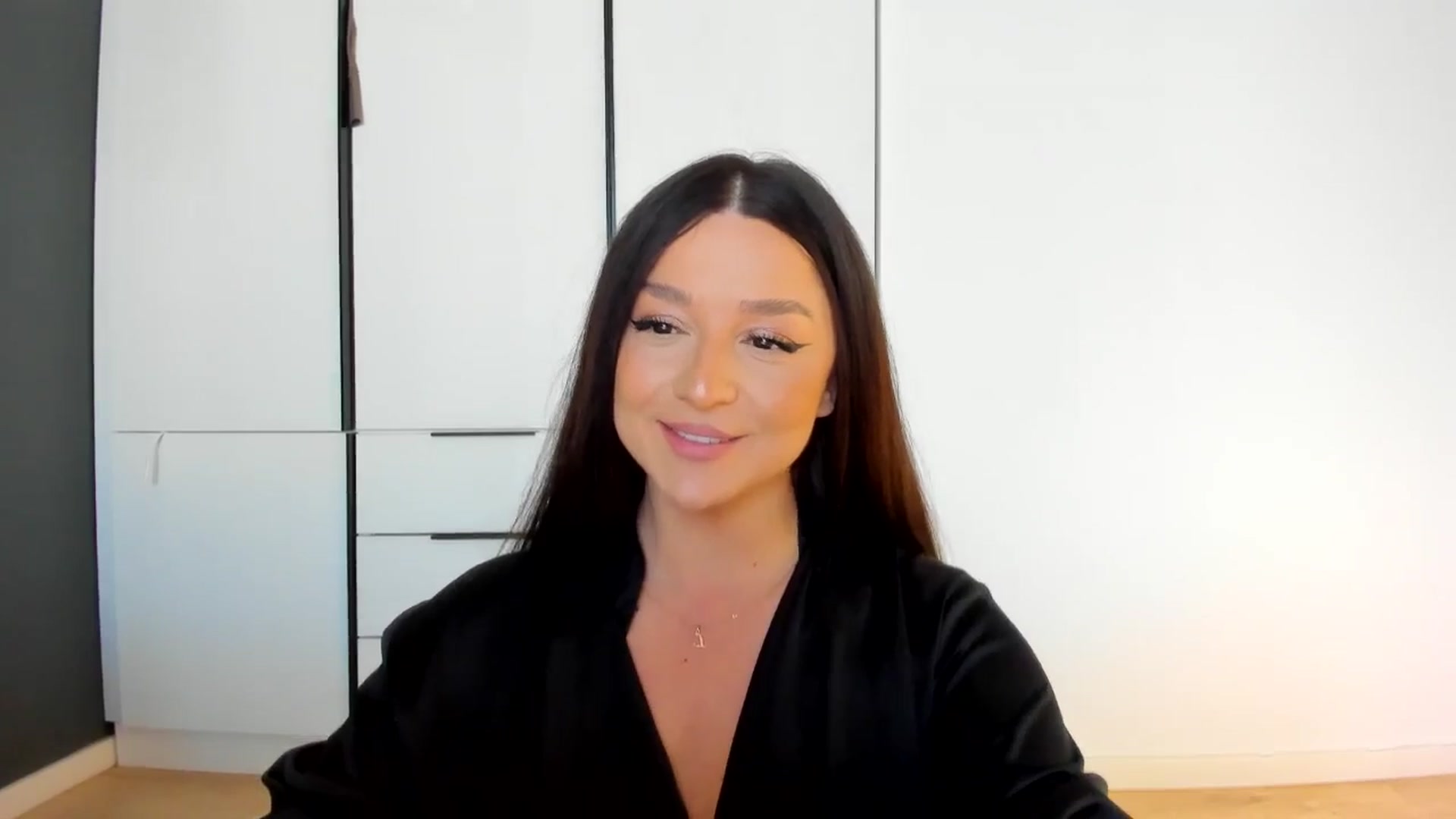 Gallery image thumbnail from Eve___'s myfreecams stream on, 03/08/2026, 15:04 image 13 of 20