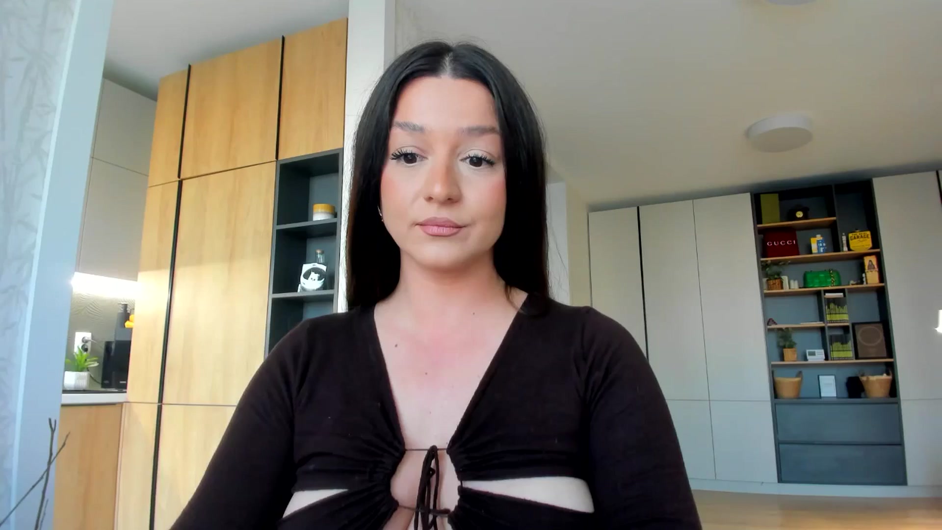 Gallery image thumbnail from Eve___'s myfreecams stream on, 03/24/2026, 15:19 image 14 of 20