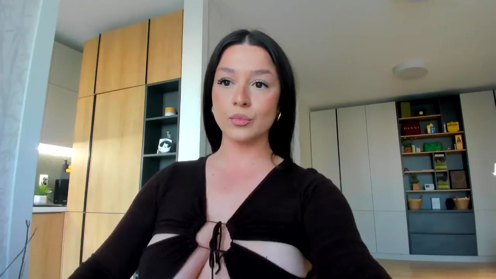 Gallery image thumbnail from Eve___'s myfreecams stream on, 03/24/2026, 15:19 image 11 of 20