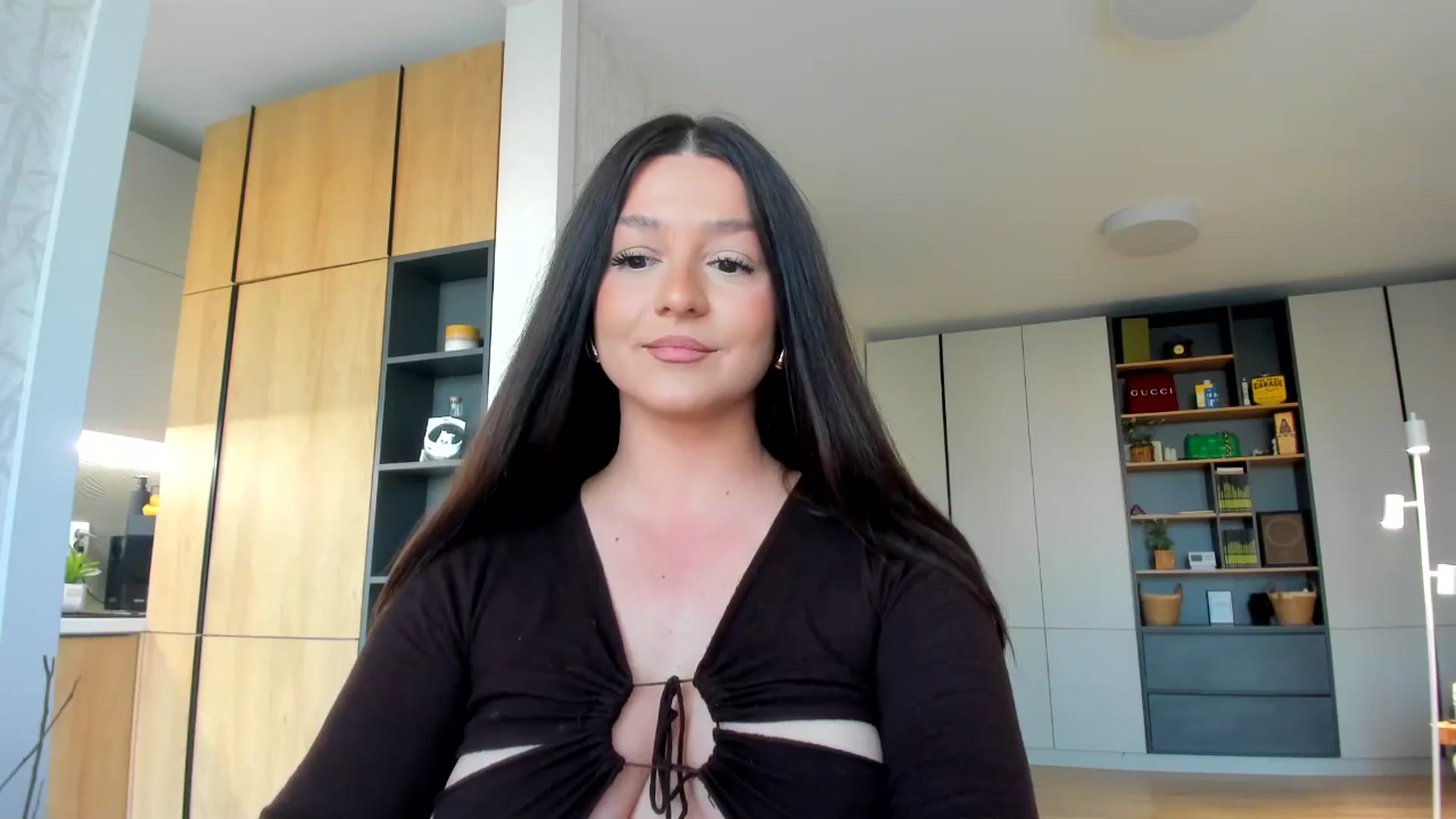 Gallery image thumbnail from Eve___'s myfreecams stream on, 03/24/2026, 15:19 image 18 of 20