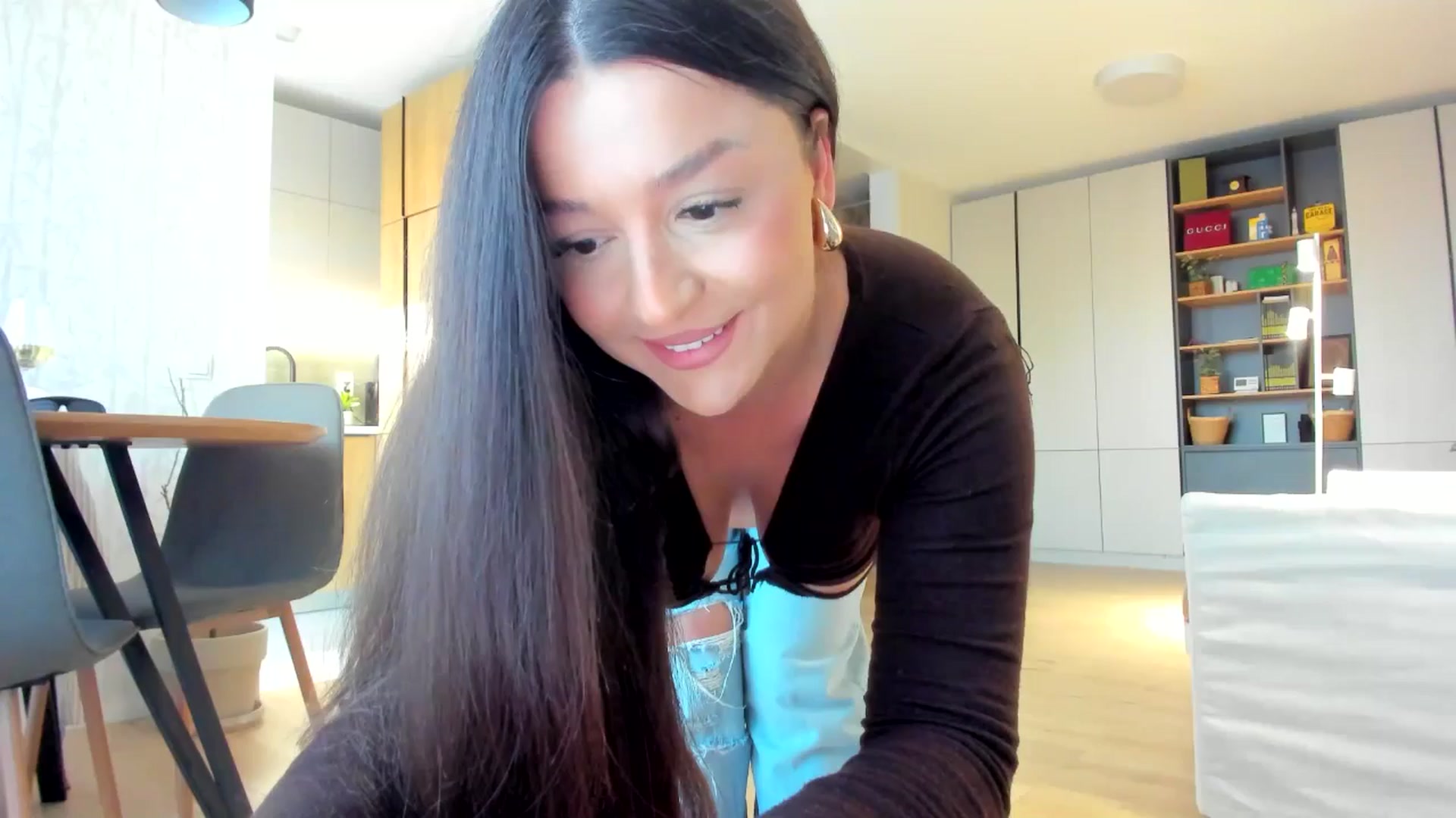 Gallery image thumbnail from Eve___'s myfreecams stream on, 03/24/2026, 16:35 image 6 of 20