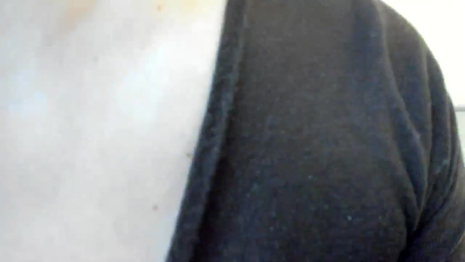 Gallery image thumbnail from Eve___'s myfreecams stream on, 03/24/2026, 16:35 image 16 of 20