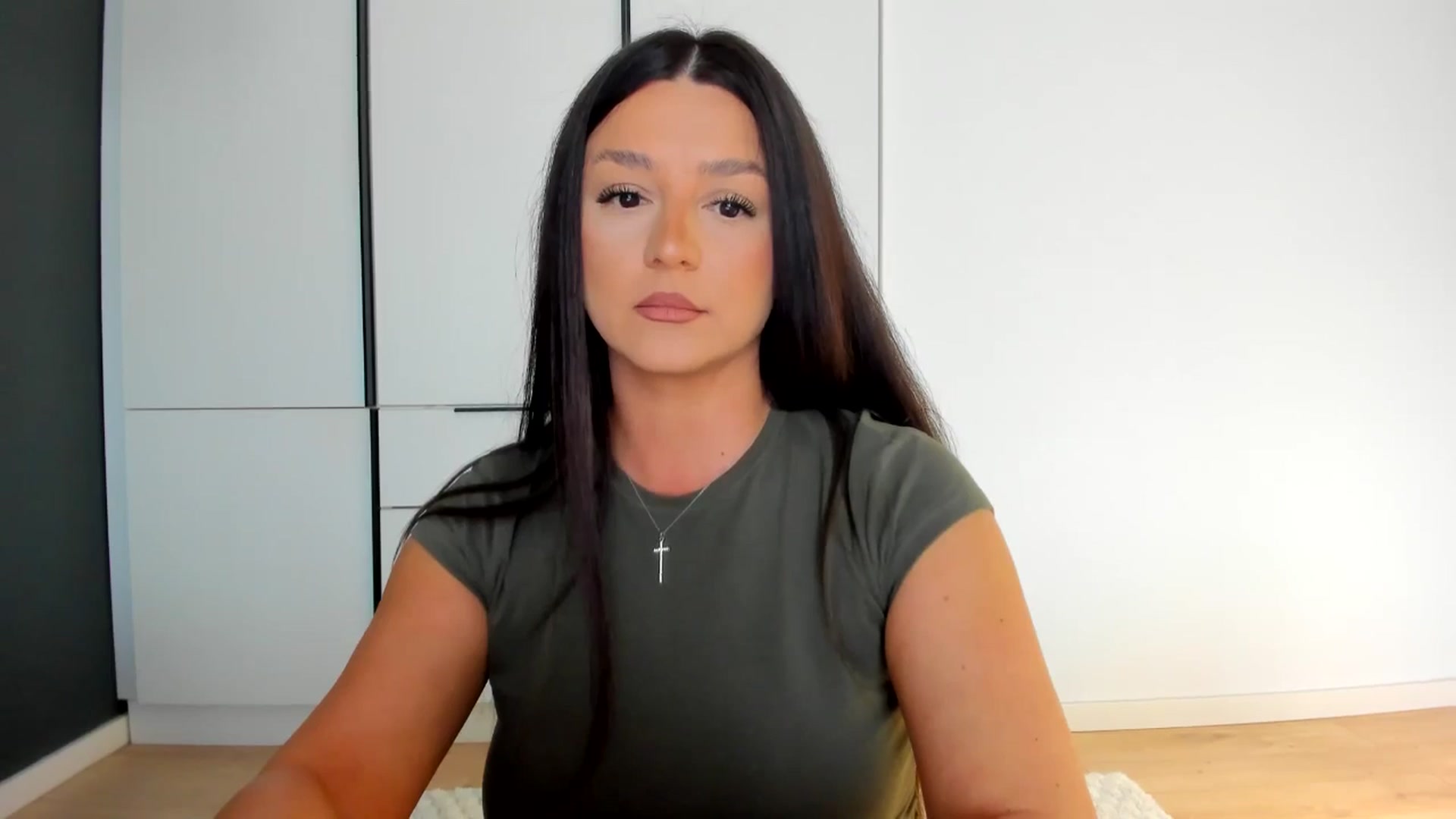 Gallery image thumbnail from Eve___'s myfreecams stream on, 03/27/2026, 15:44 image 5 of 20
