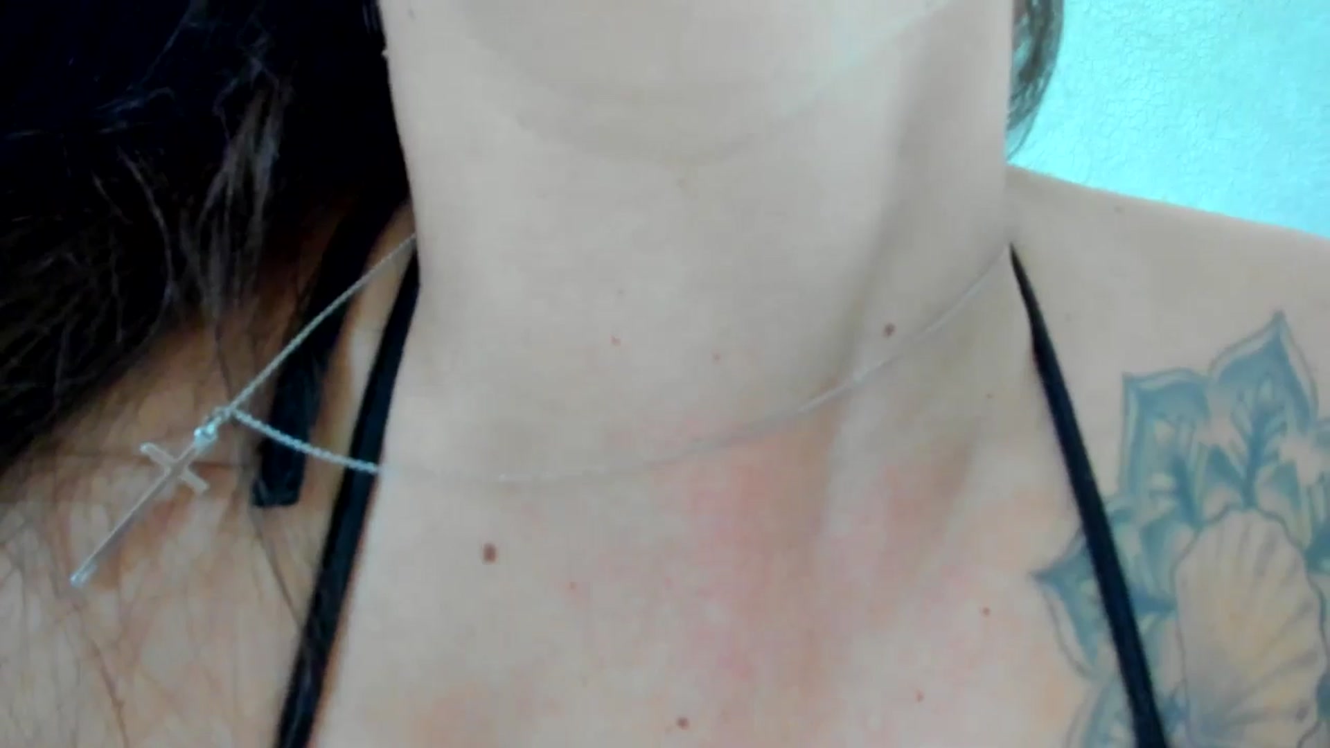 Gallery image thumbnail from Eve___'s myfreecams stream on, 04/02/2026, 13:55 image 18 of 20