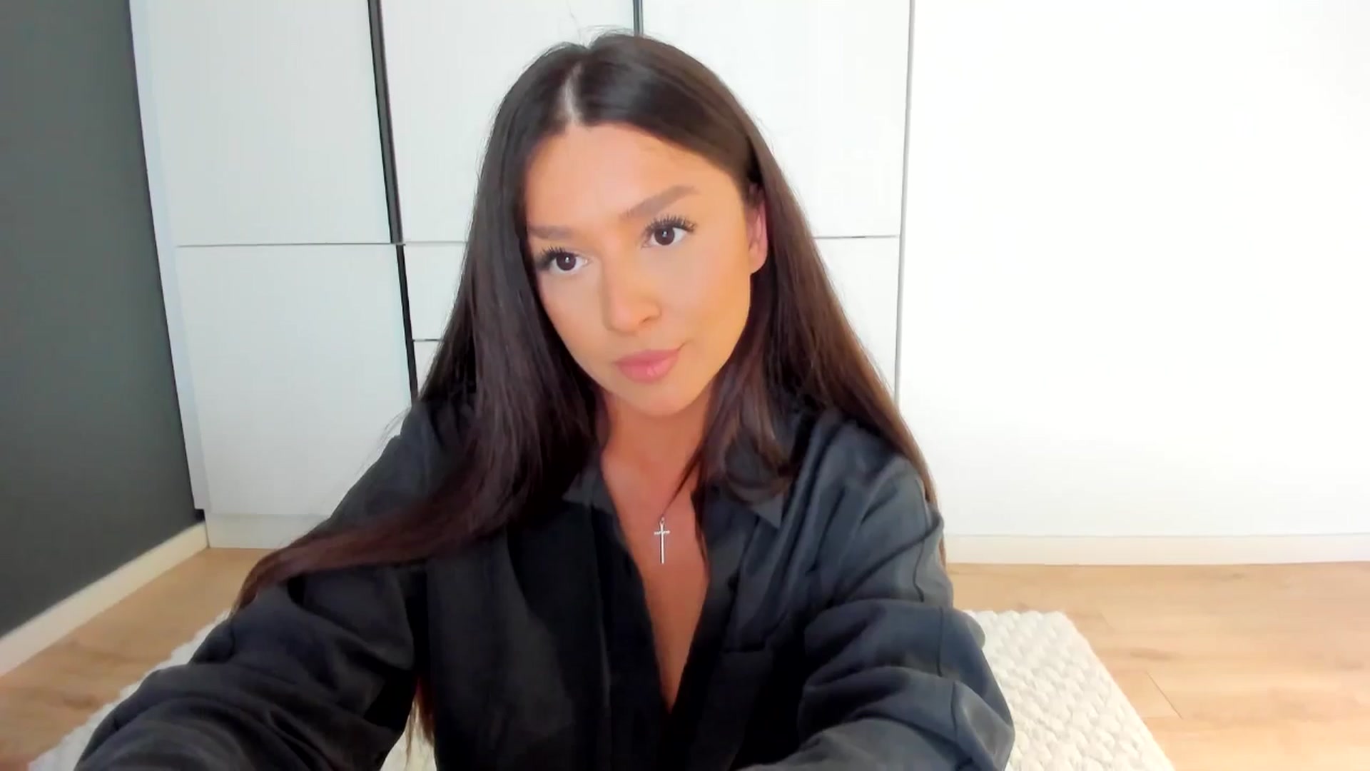 Gallery image thumbnail from Eve___'s myfreecams stream on, 04/09/2026, 14:17 image 20 of 20