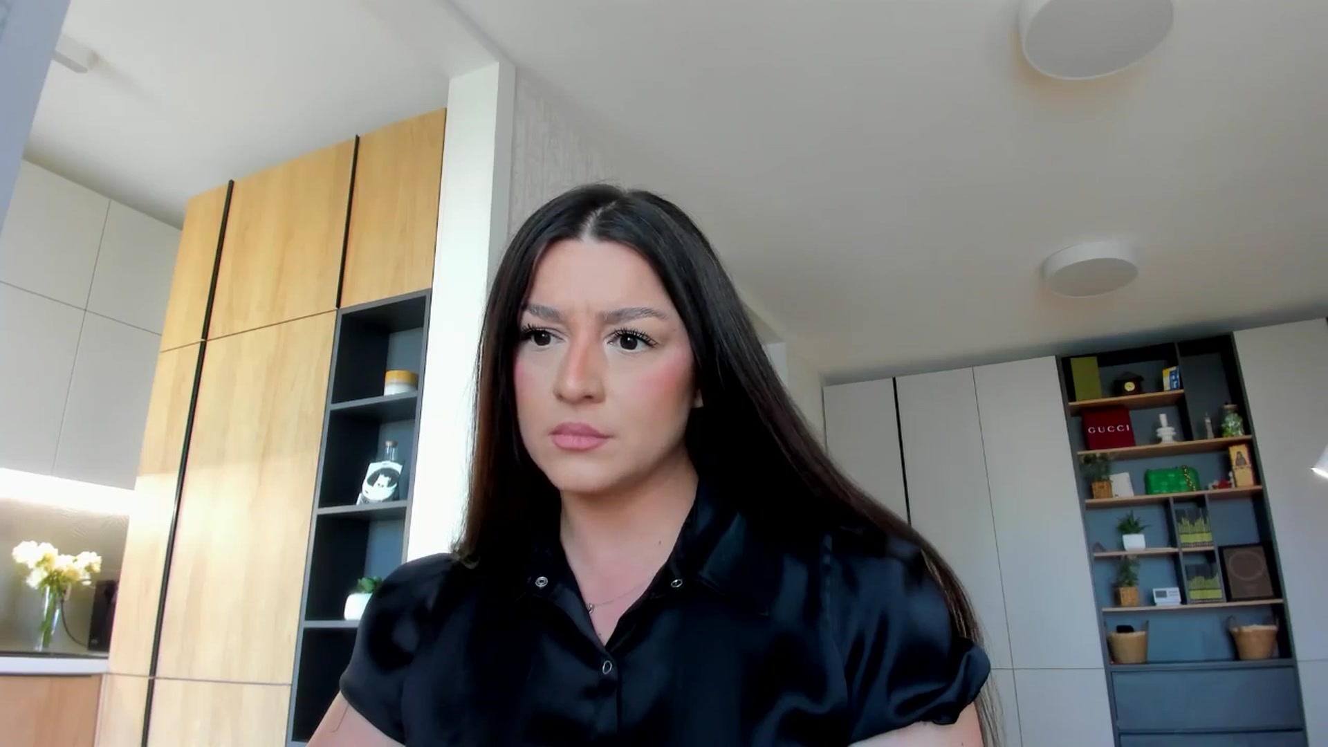 Gallery image thumbnail from Eve___'s myfreecams stream on, 04/17/2026, 14:07 image 10 of 20