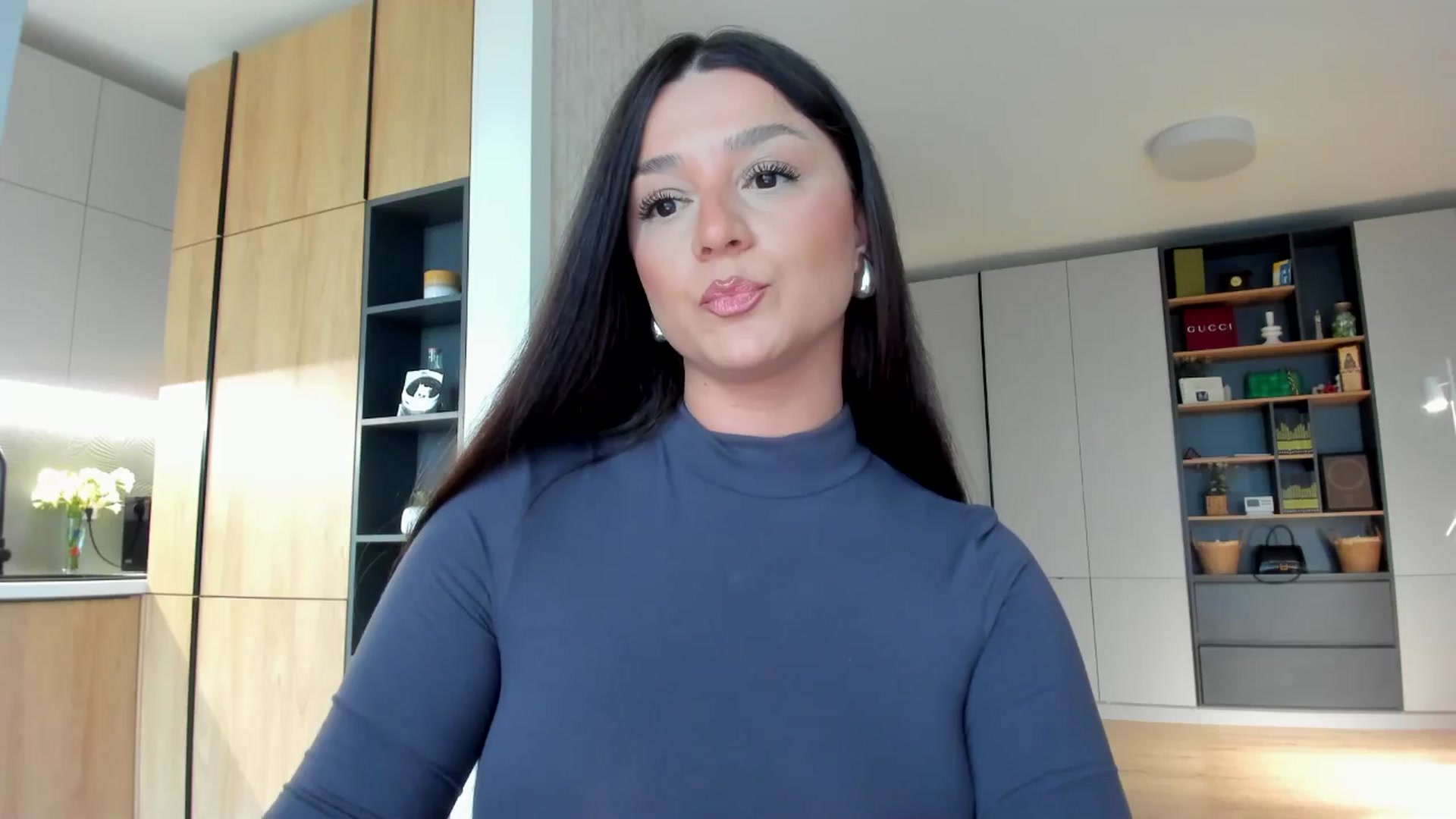 Gallery image thumbnail from Eve___'s myfreecams stream on, 04/20/2026, 13:59 image 1 of 20
