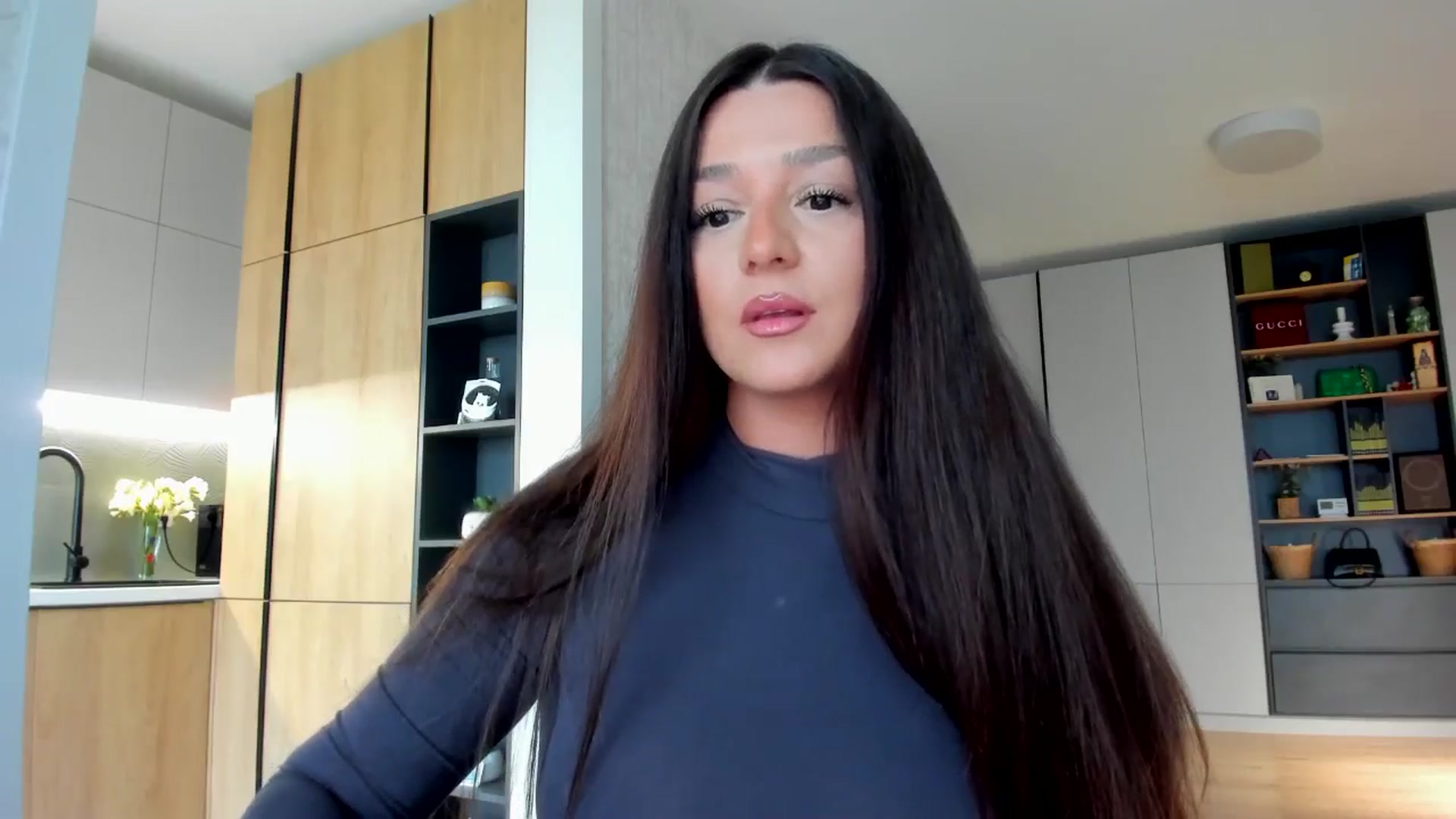 Gallery image thumbnail from Eve___'s myfreecams stream on, 04/20/2026, 13:59 image 4 of 20