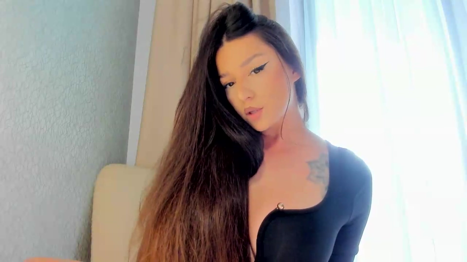 Gallery image thumbnail from Eve___'s myfreecams stream on, 05/15/2026, 15:56 image 4 of 20