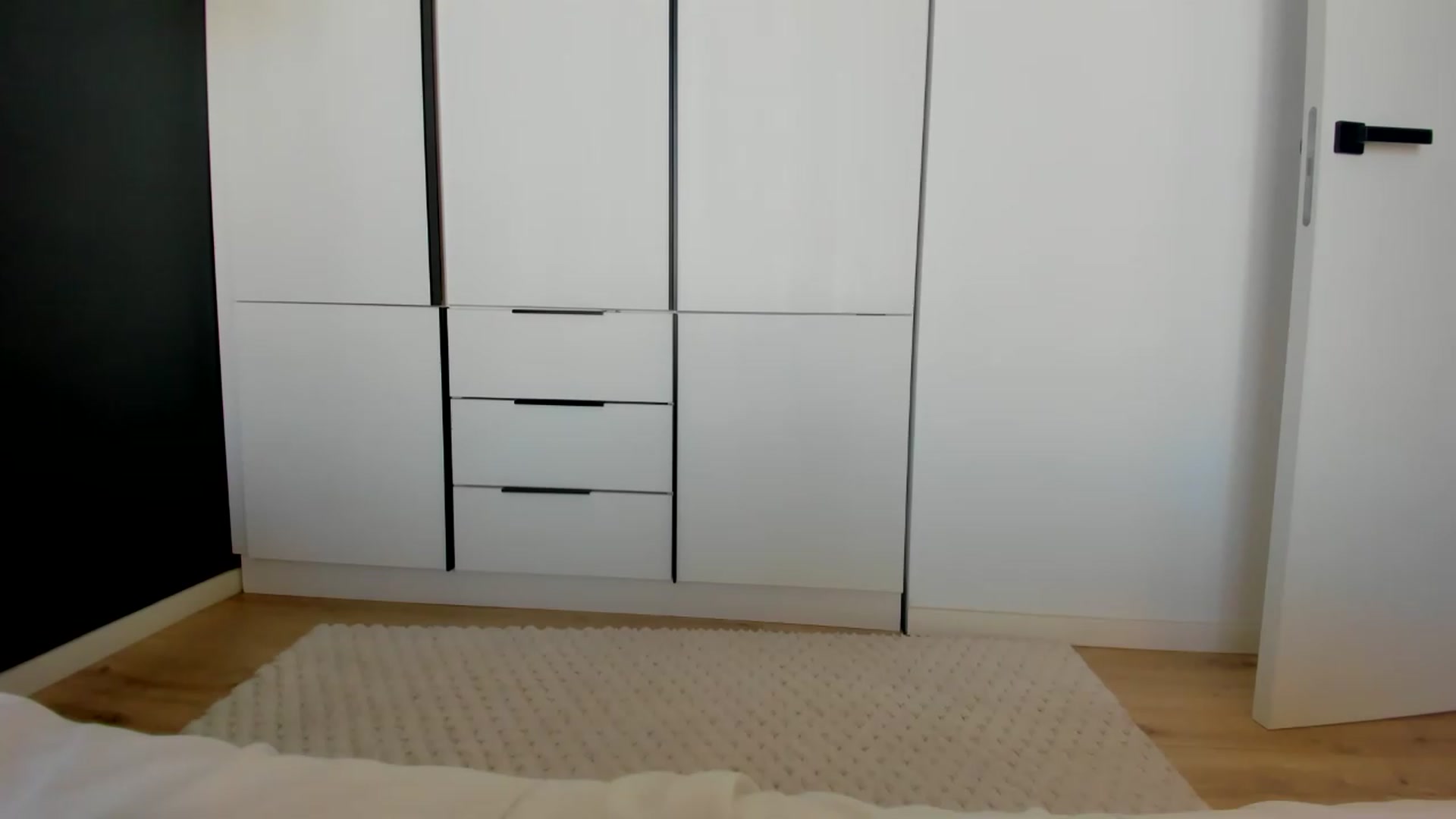 Gallery image thumbnail from Eve___'s myfreecams stream on, 05/23/2026, 16:01 image 15 of 20